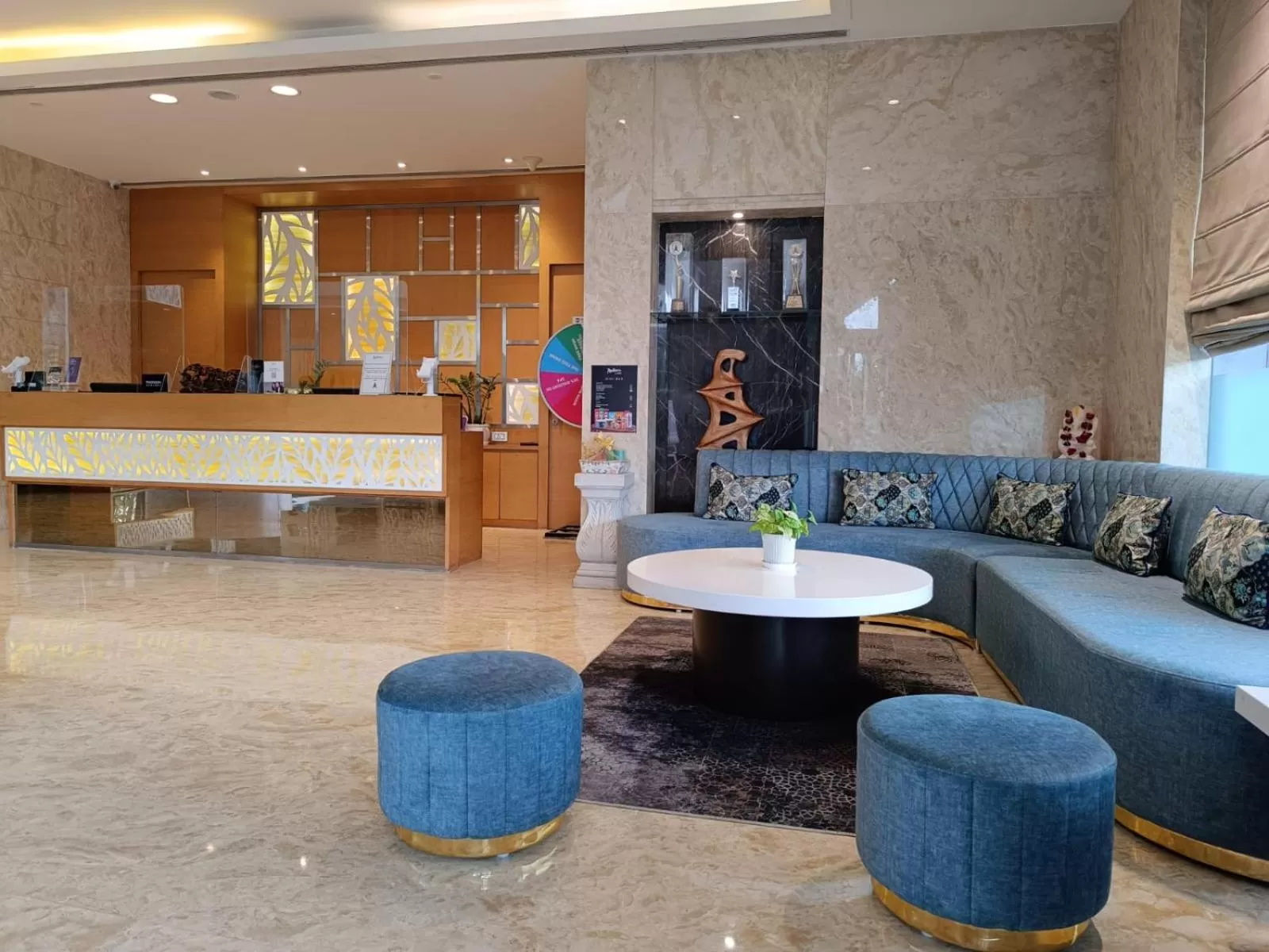 Lobby or reception in Radisson Udaipur