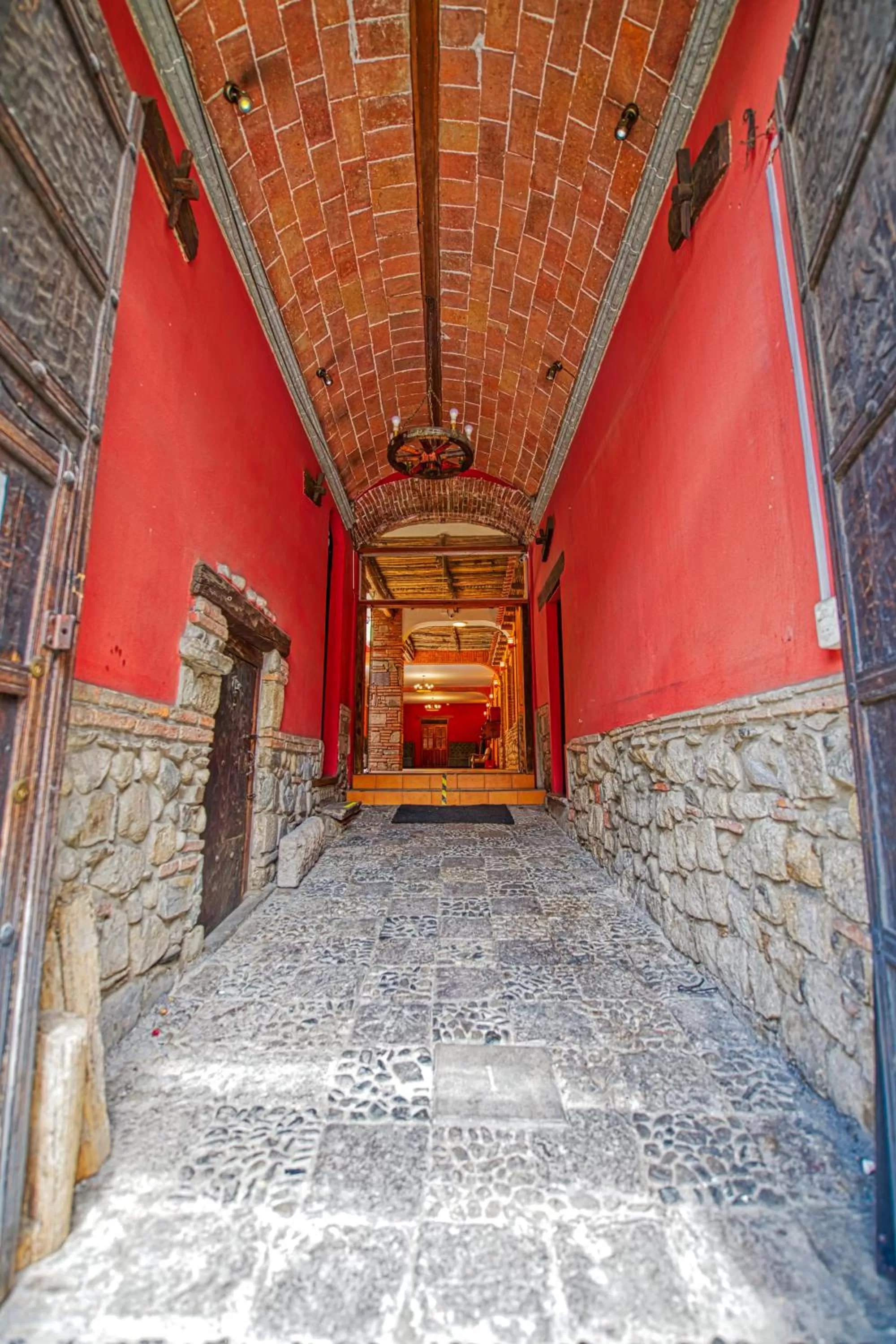 Facade/entrance in ISKAY BOUTIQUE HOSTEL