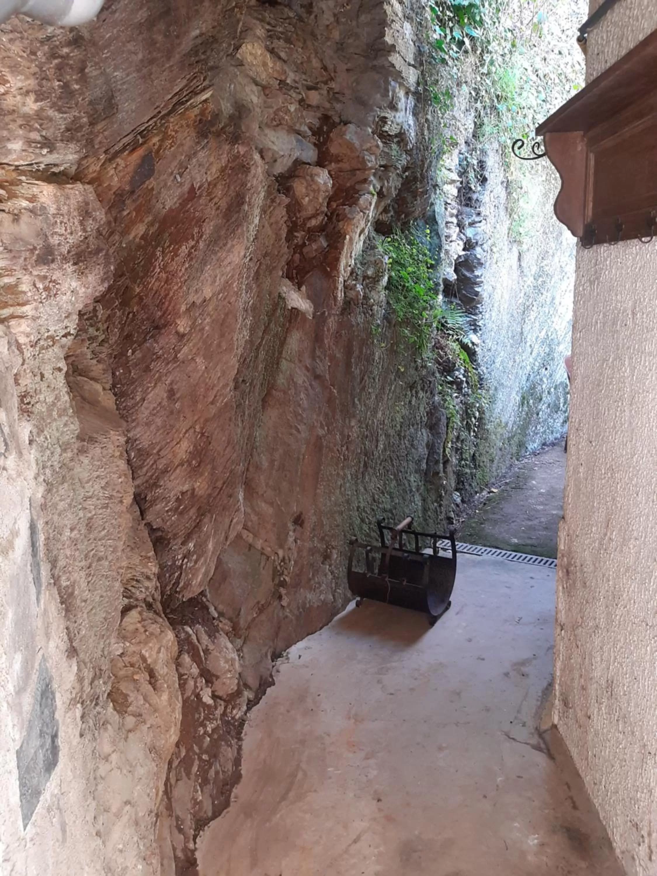 Facade/entrance in Golden Lion