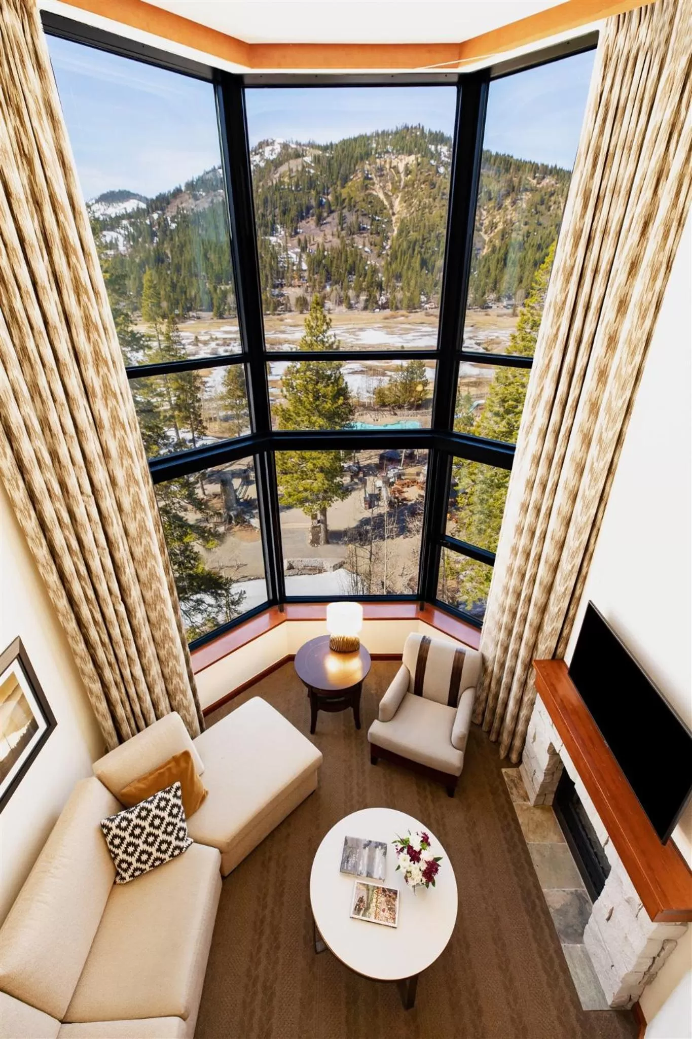 Everline Resort and Spa, Lake Tahoe