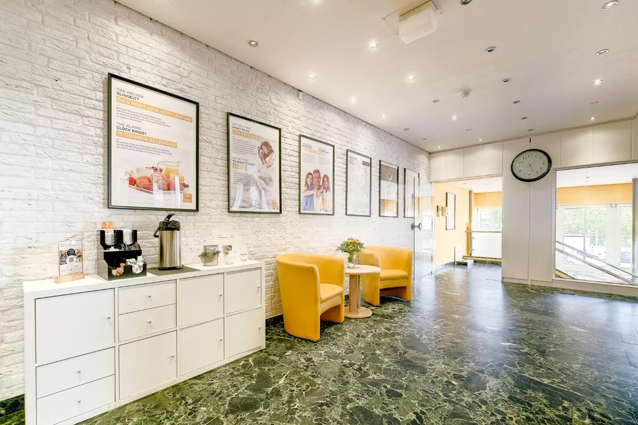 Lobby or reception in Hotel Hannover Airport by Premiere Classe