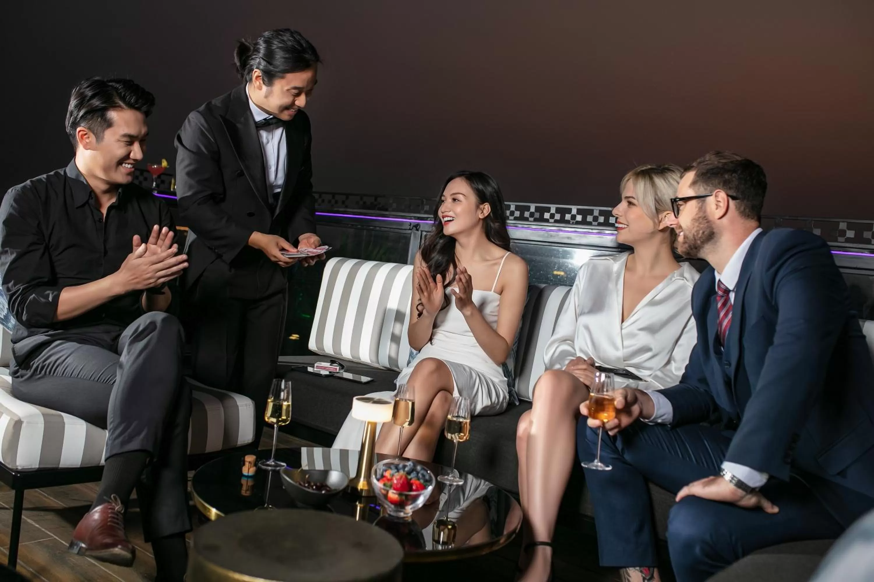 Lounge or bar in La Sinfonía Majesty Hotel and Spa