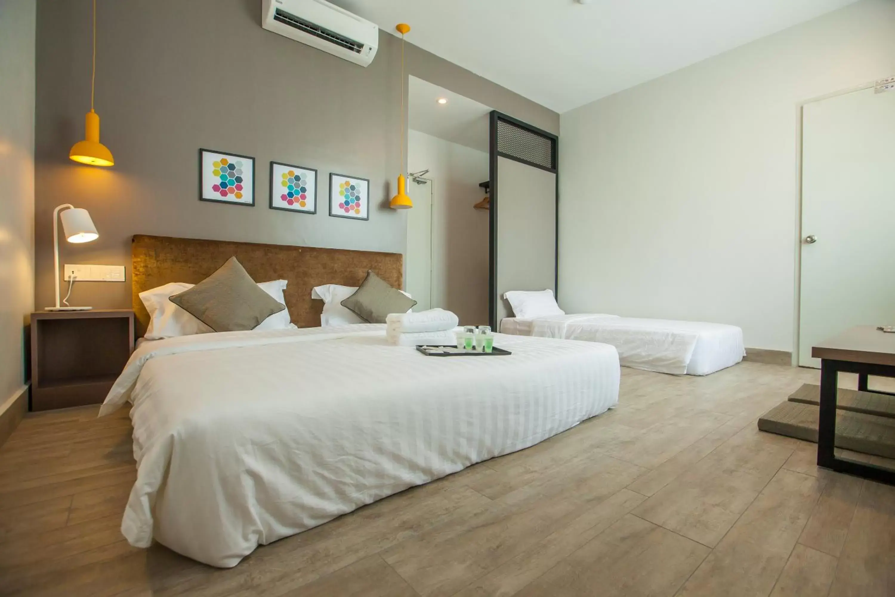 Family Triple in Bzz Hotel Skudai Family Triple in Bzz Hotel Skudai