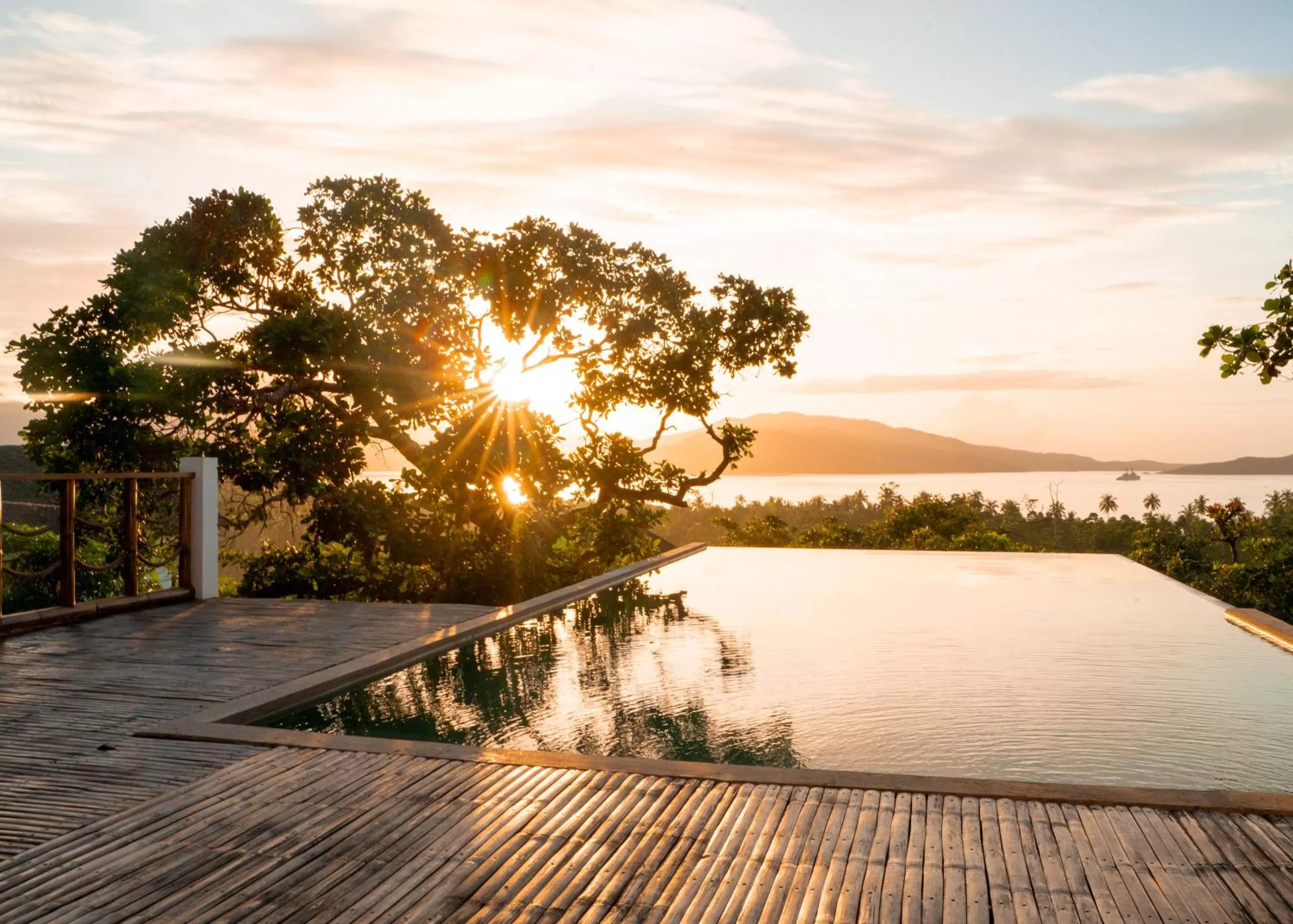 Swimming pool in Ocean Green Eco Lodge