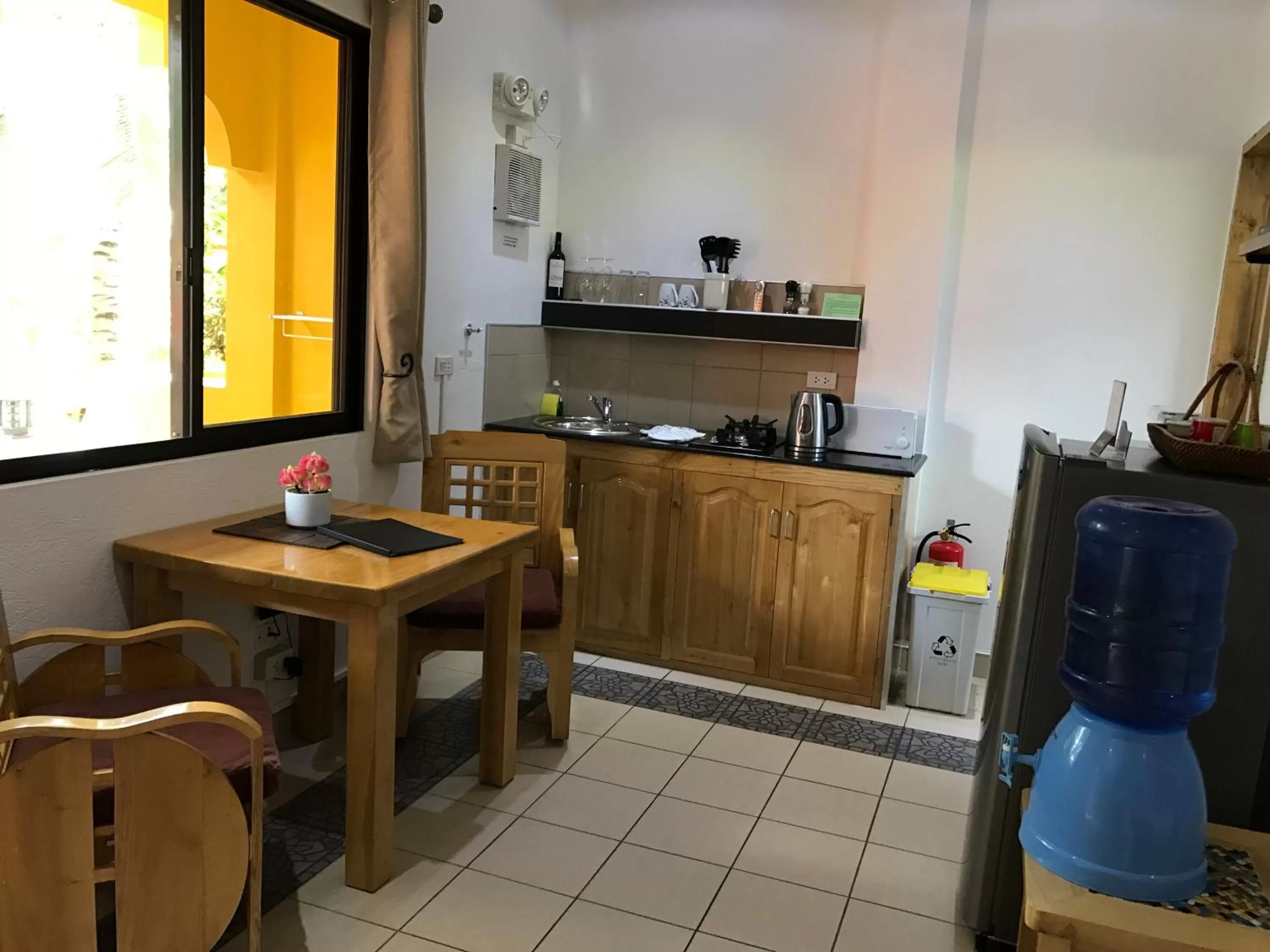 Kitchen or kitchenette, Kitchen/Kitchenette in Alona's Coral Garden Resort (Adult-Only)