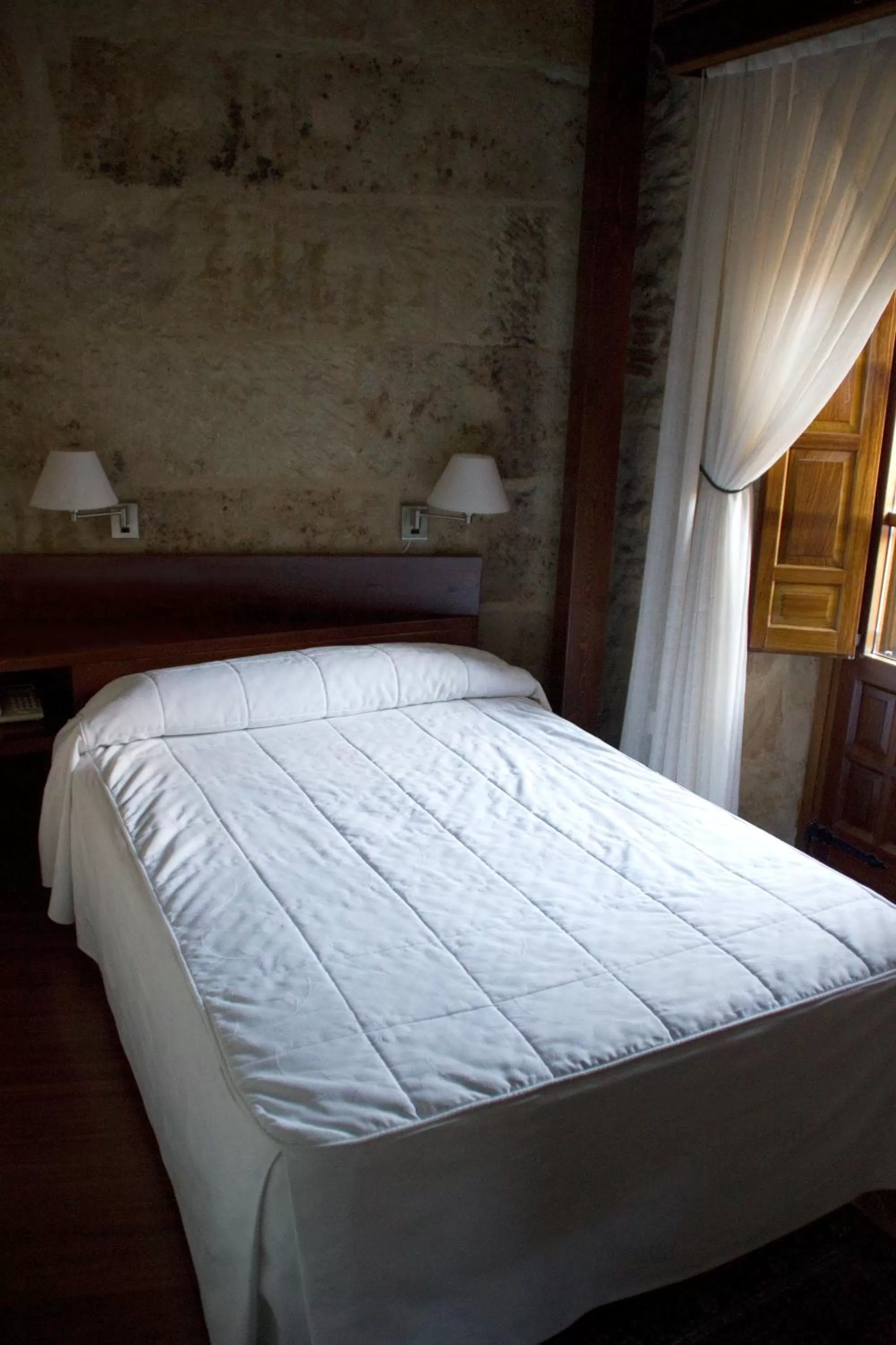 Photo of the whole room, Bed in Hotel Microtel Placentinos