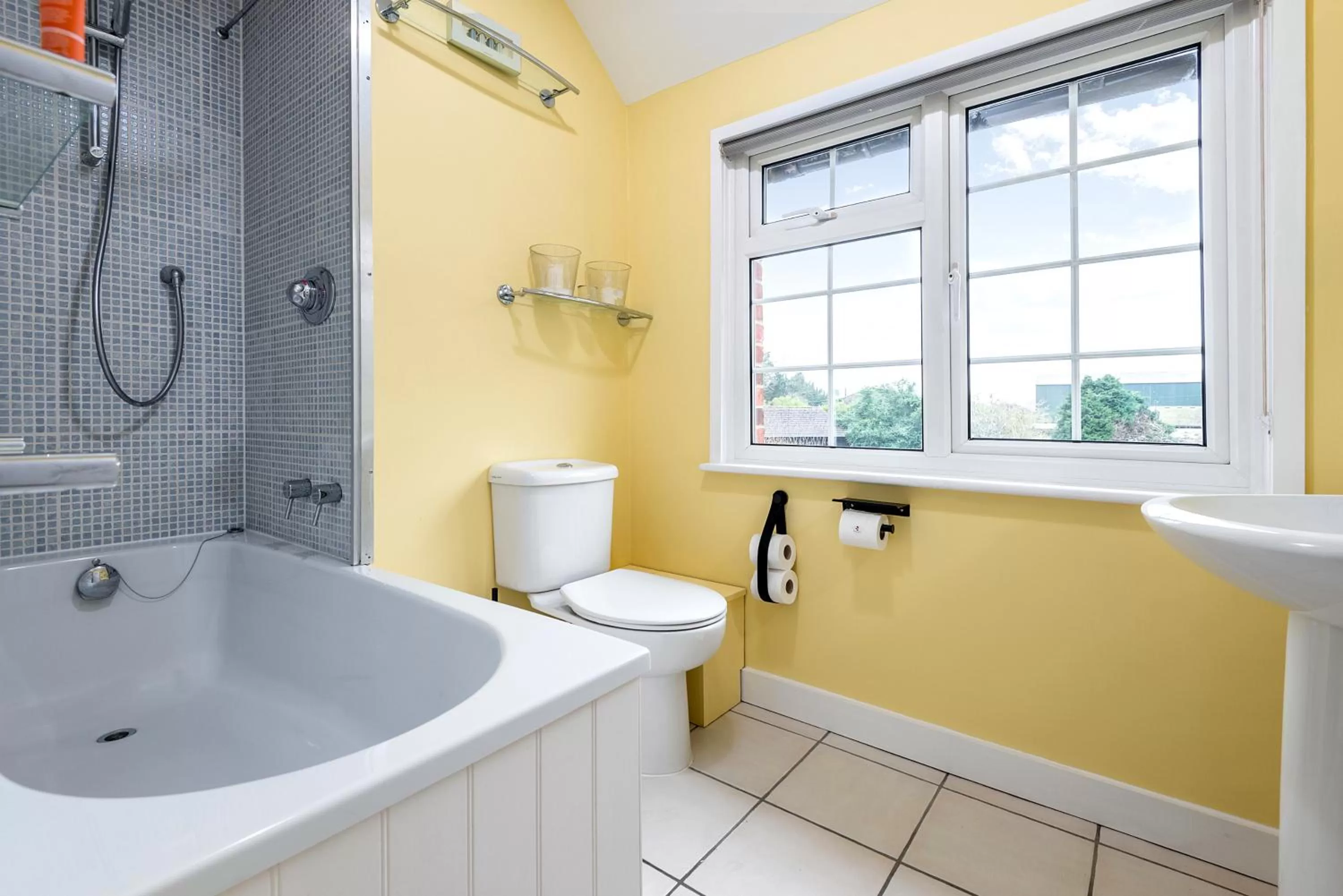 Bathroom in Crazy Fox Hurley Boutique B&B