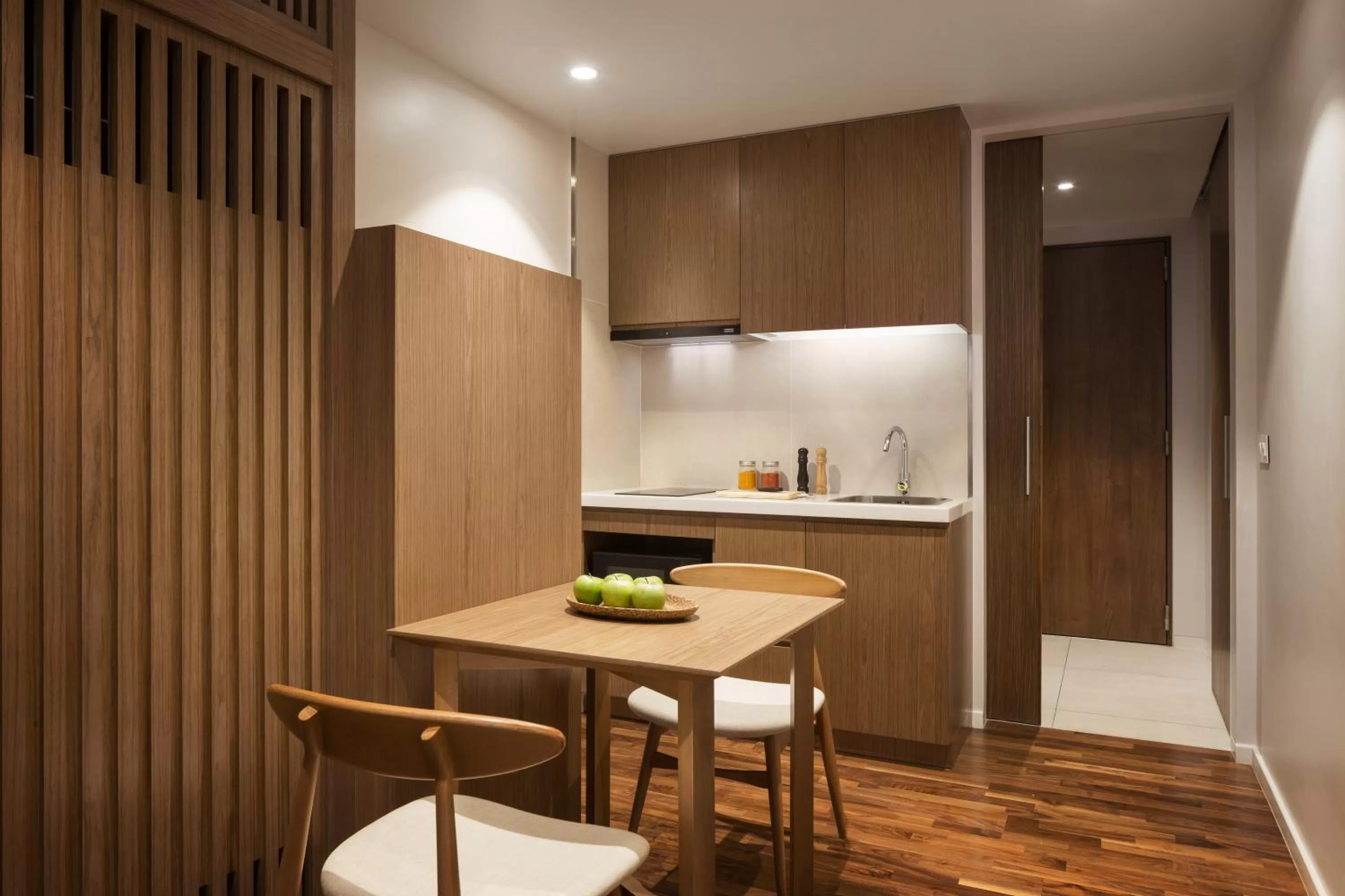 Kitchen or kitchenette in Hotel Emion Phnom Penh