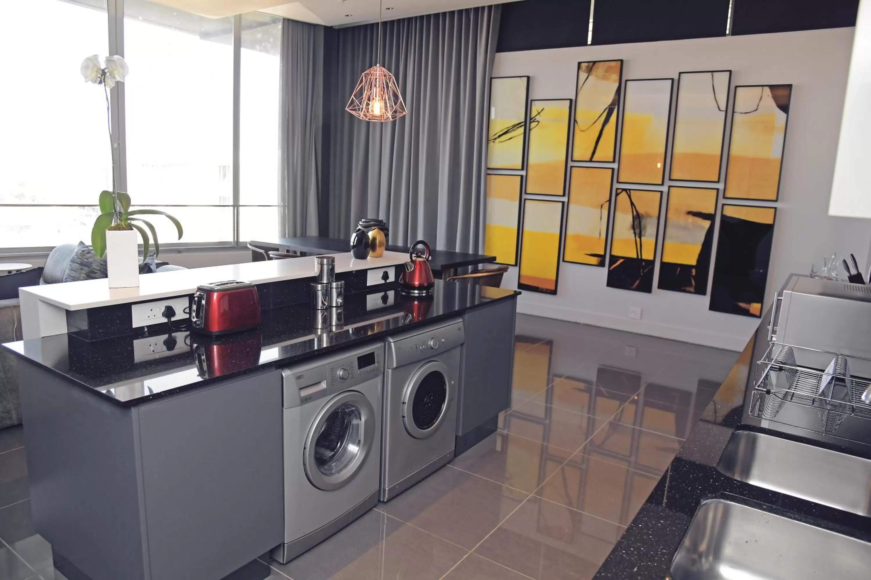 Kitchen or kitchenette in The Capital Menlyn Maine