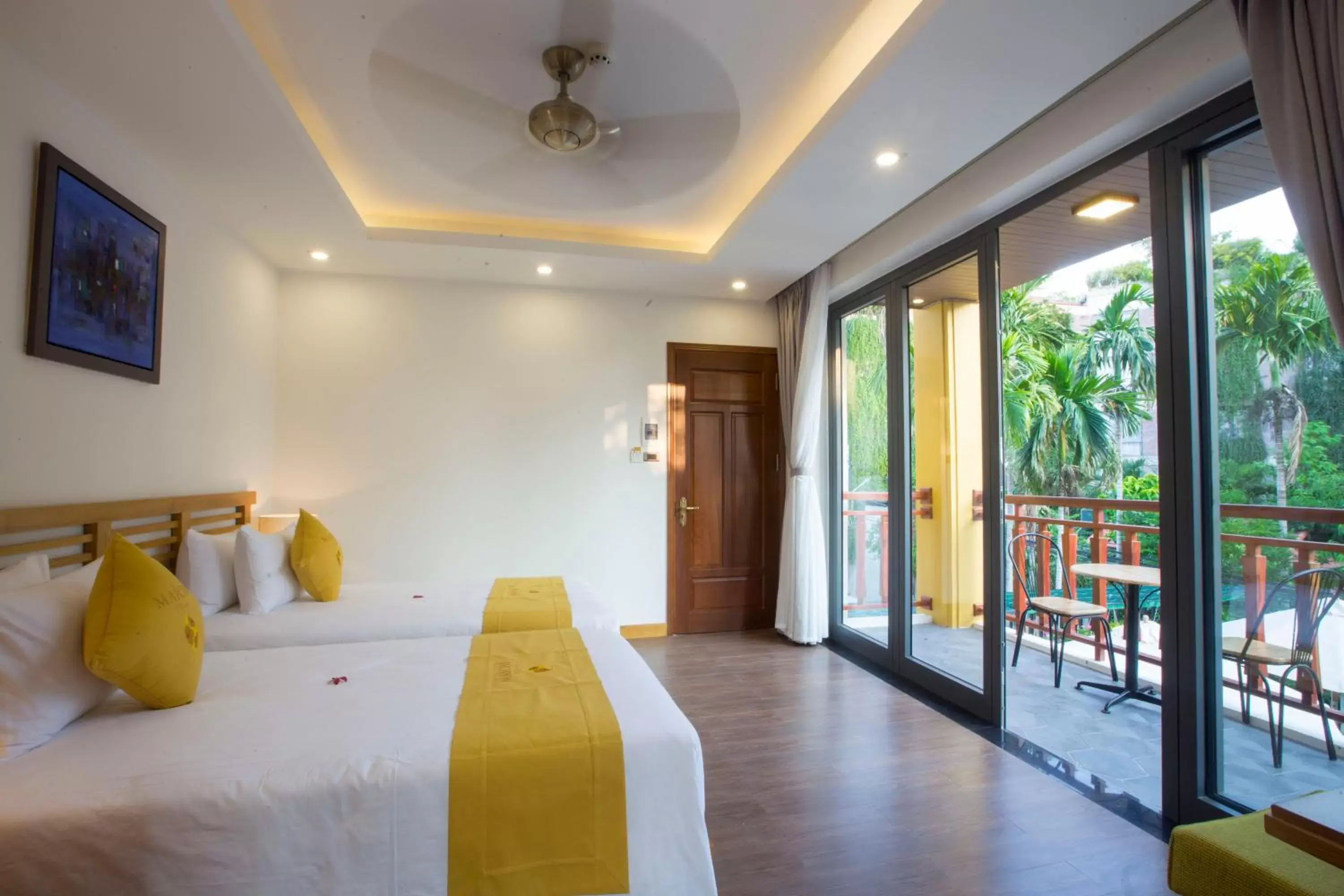 Superior Double or Twin Room with Balcony in MaiChi Villa Hoi An Superior Double or Twin Room with Balcony in MaiChi Villa Hoi An