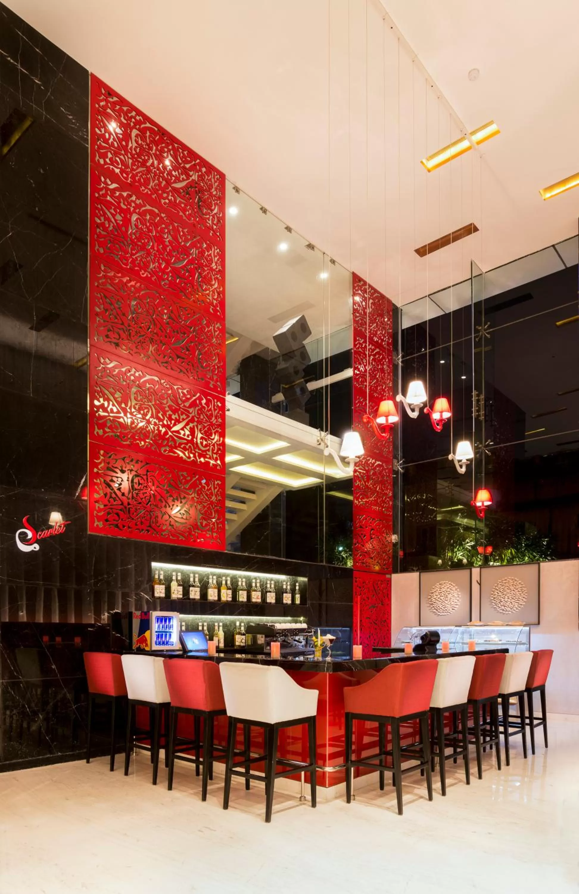 Lounge or bar in Aauris