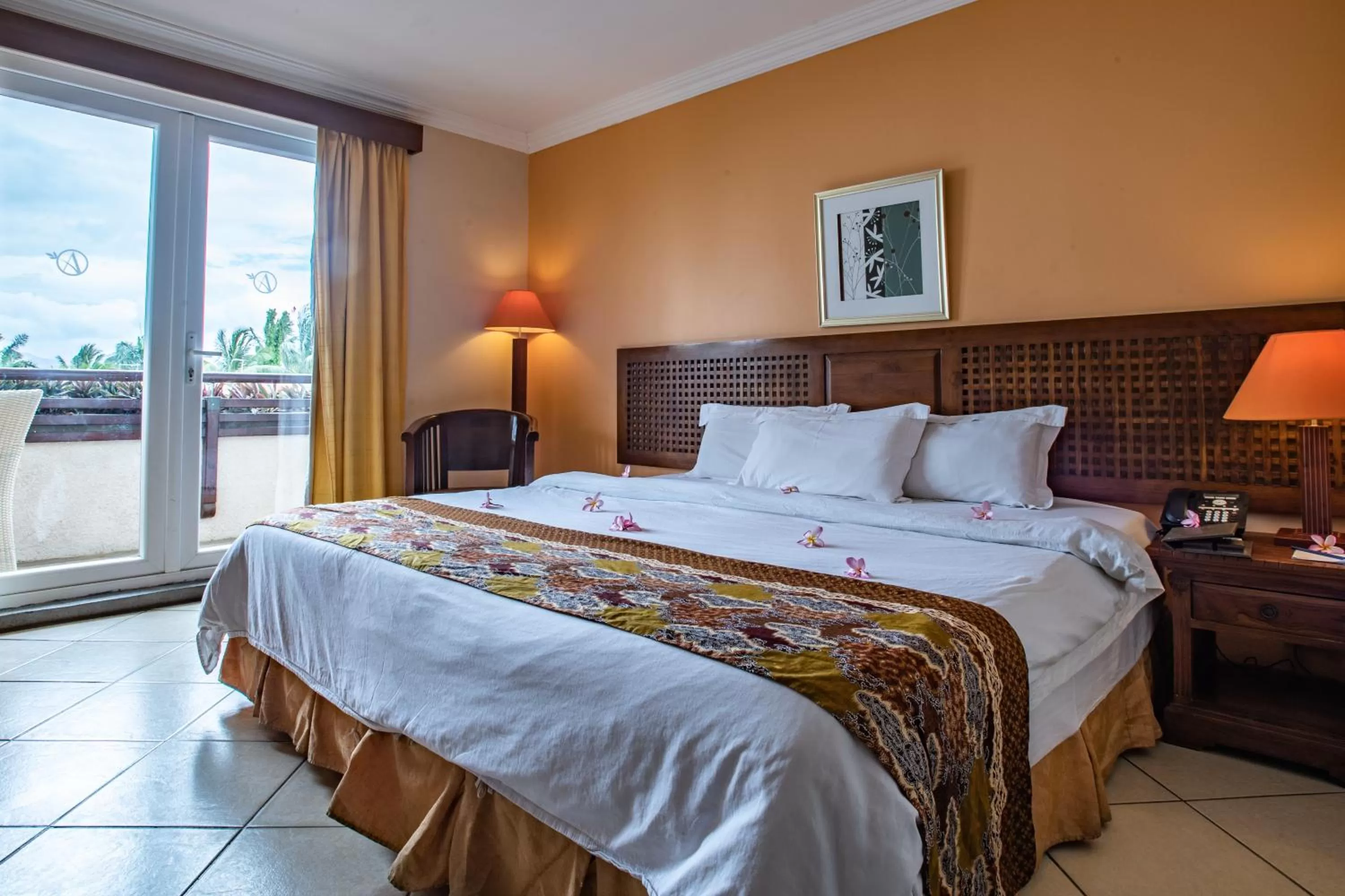 Balcony/Terrace, Bed in Aanari Hotel & Spa- Mauritius