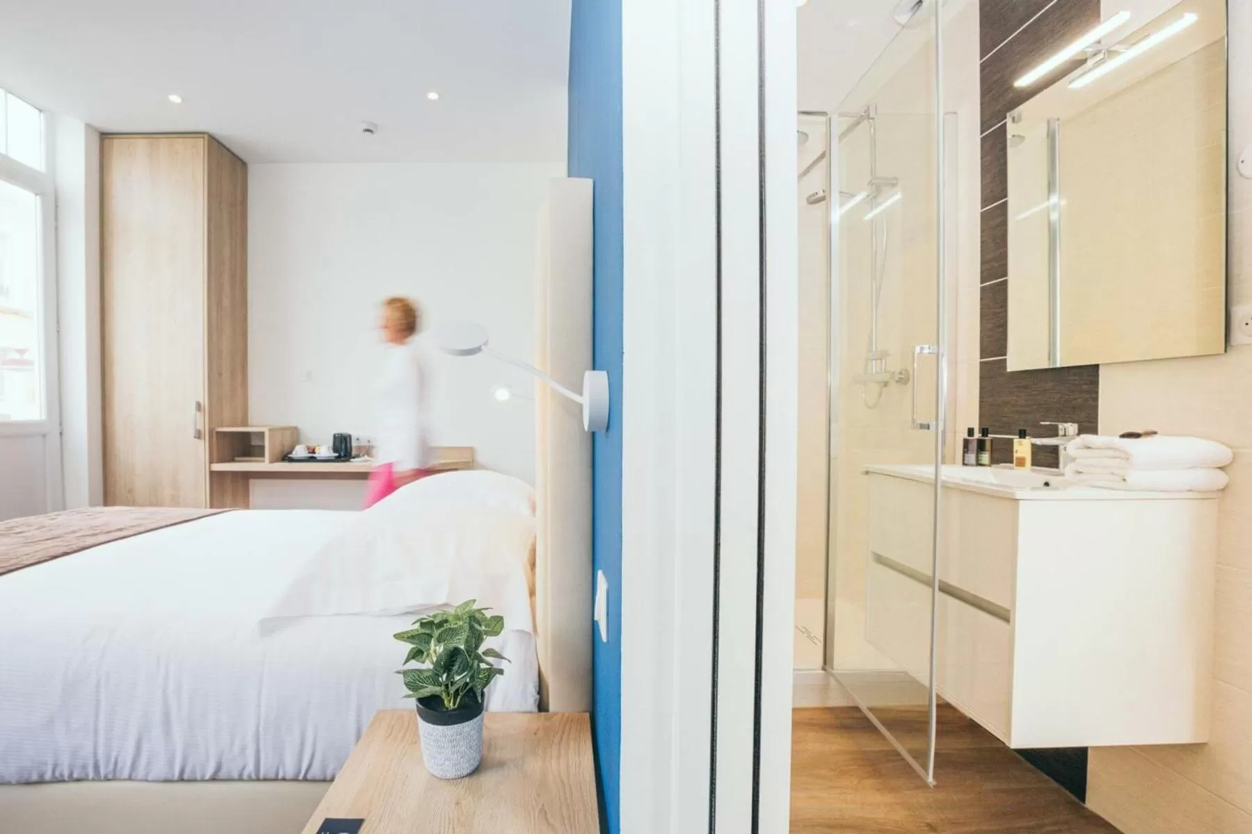 Bedroom, Bed in Hôtel Villa Des 2 Caps