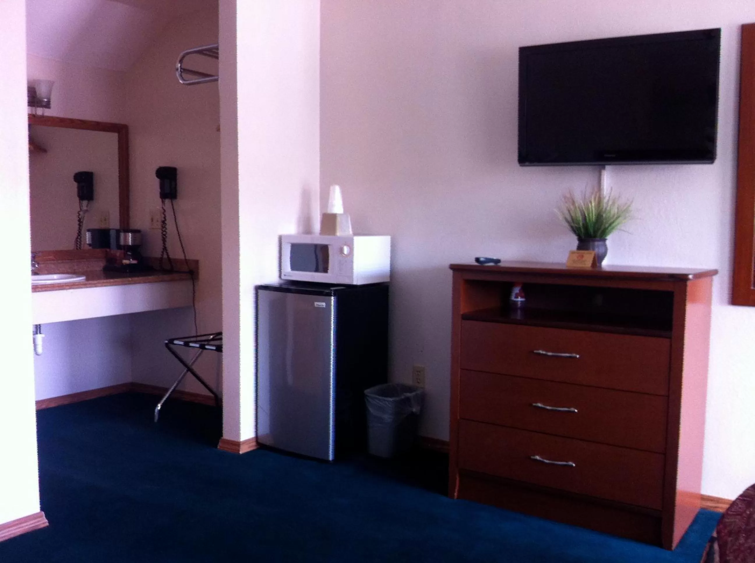 Decorative detail in Legacy Inn