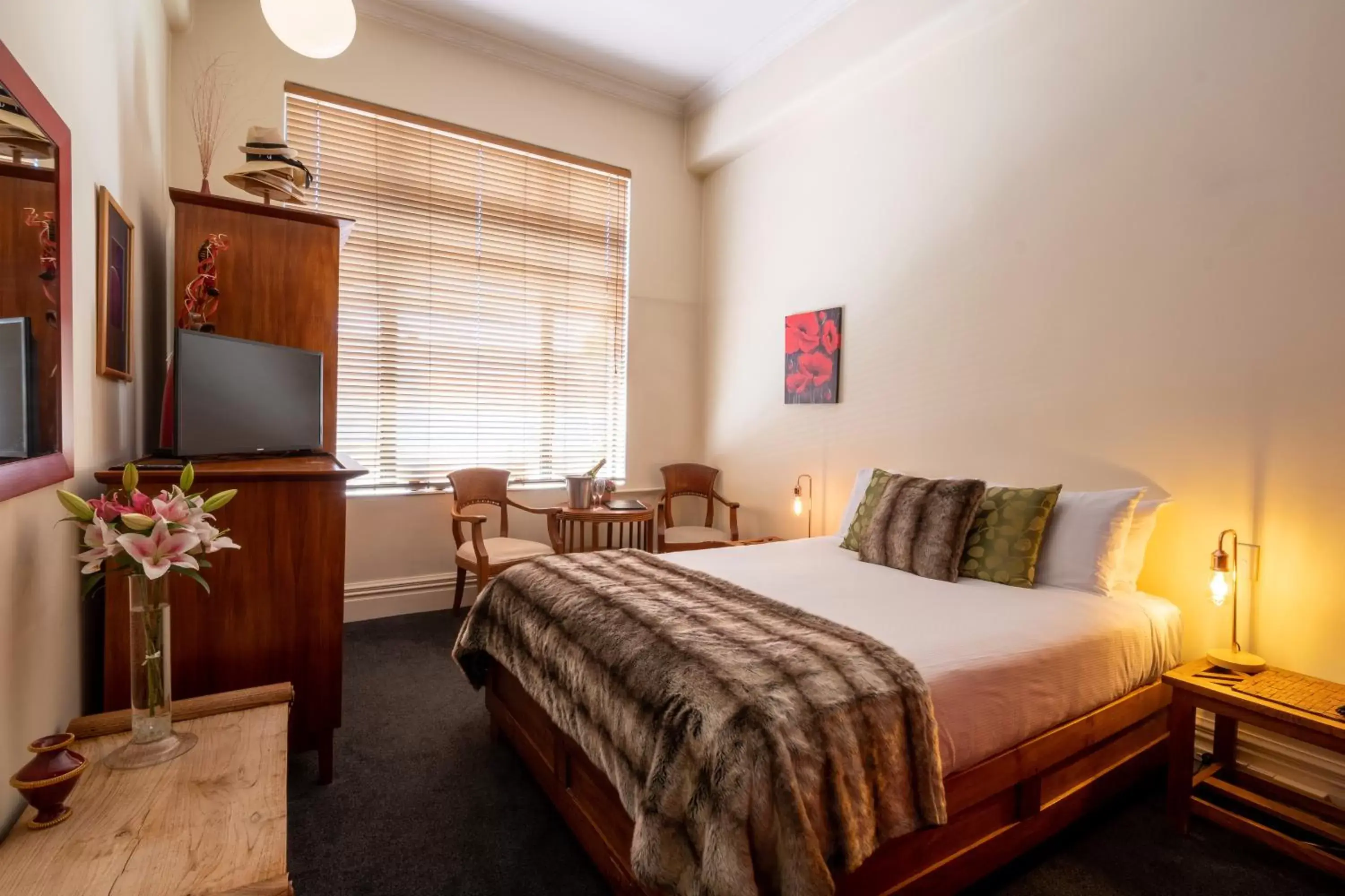 Deluxe Double Room in Hotel D'urville Blenheim Deluxe Double Room in Hotel D'urville Blenheim