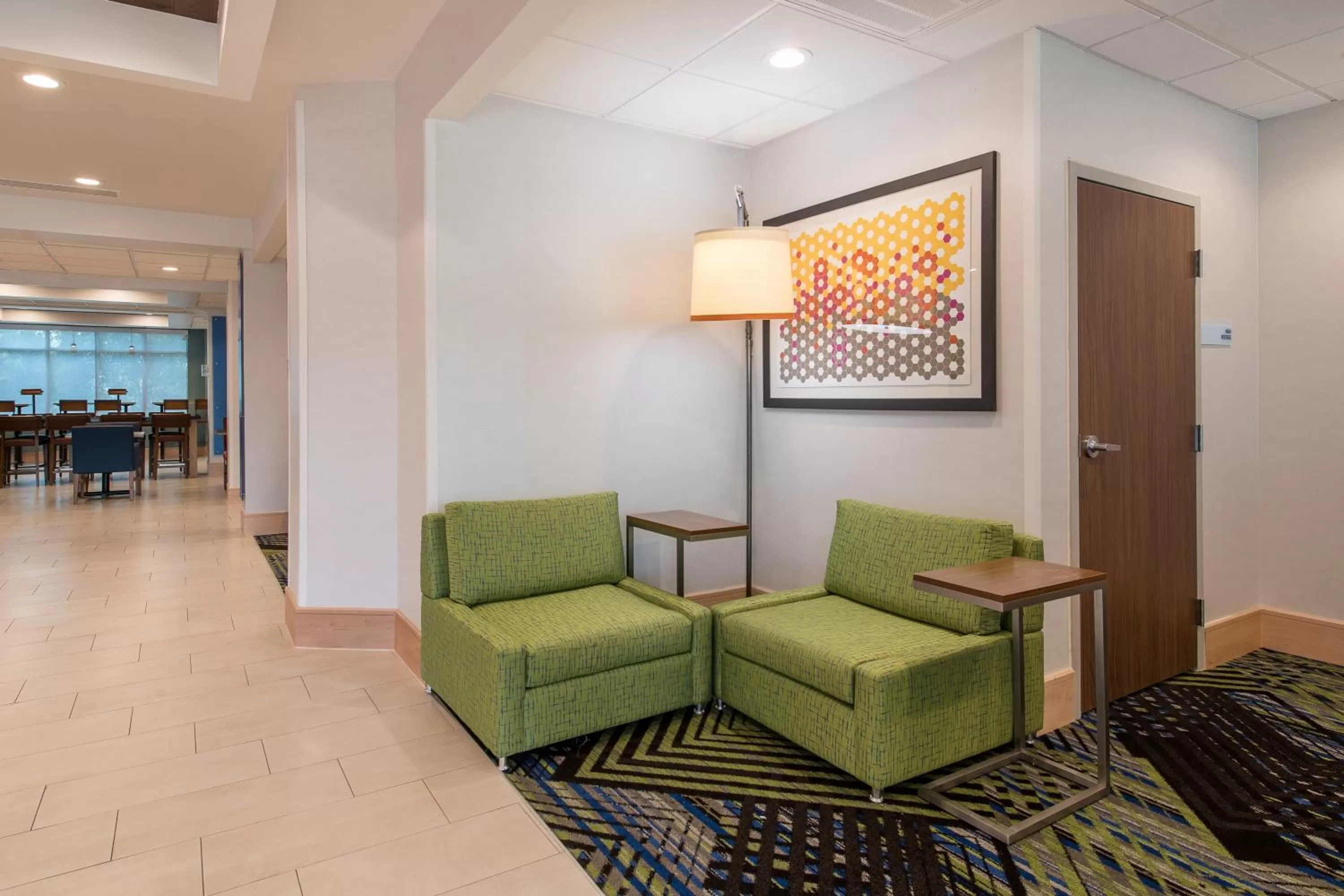Property building in Holiday Inn Express & Suites Columbia-I-26 @ Harbison Blvd by IHG