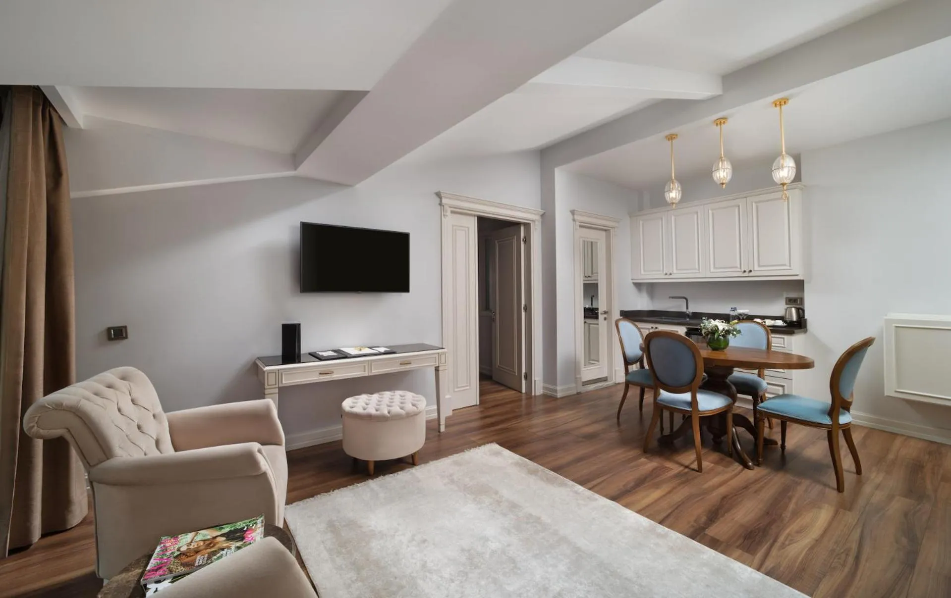 Photo of the whole room in The Time Hotel Marina