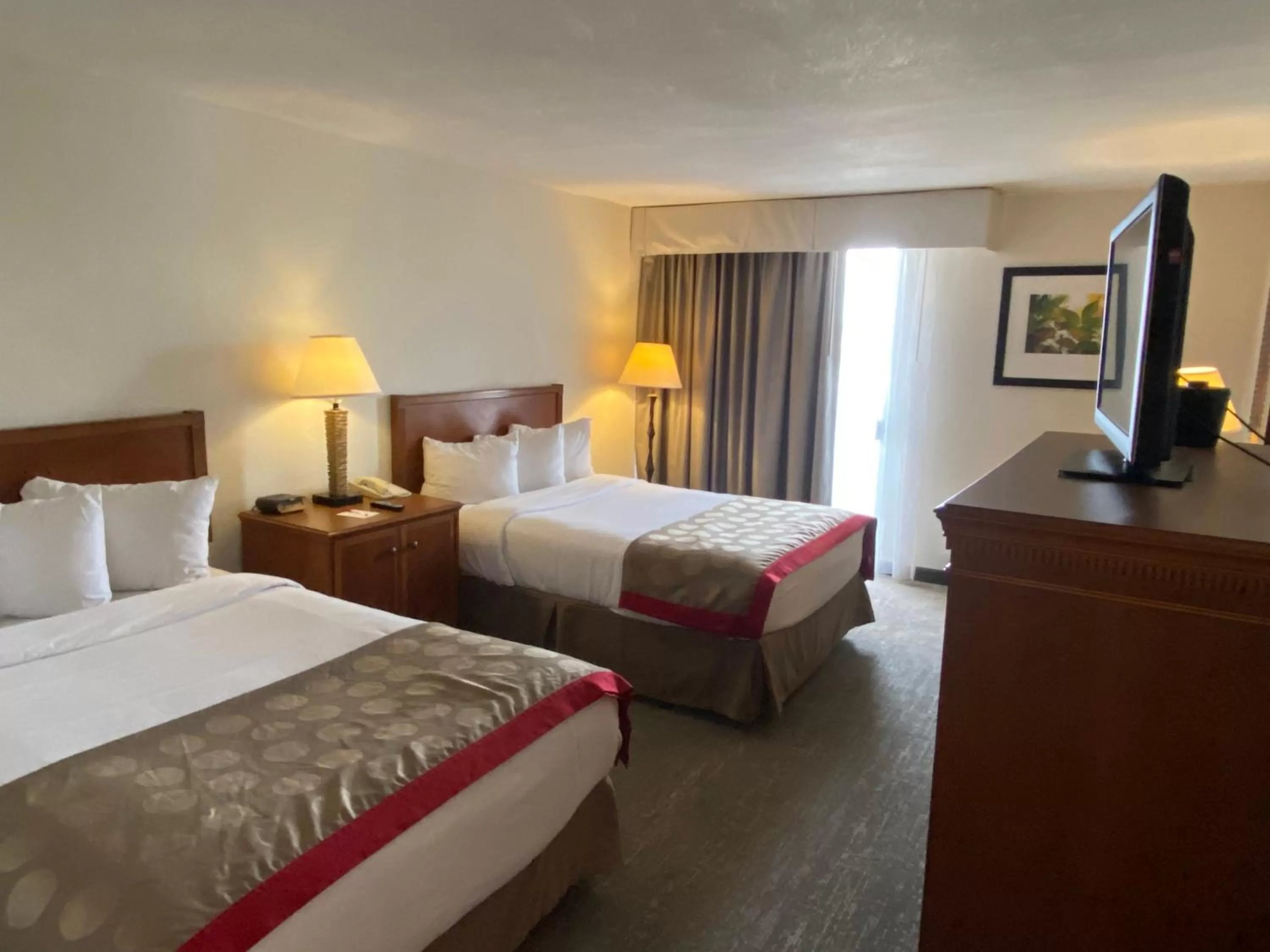 Ramada by Wyndham Albuquerque Midtown