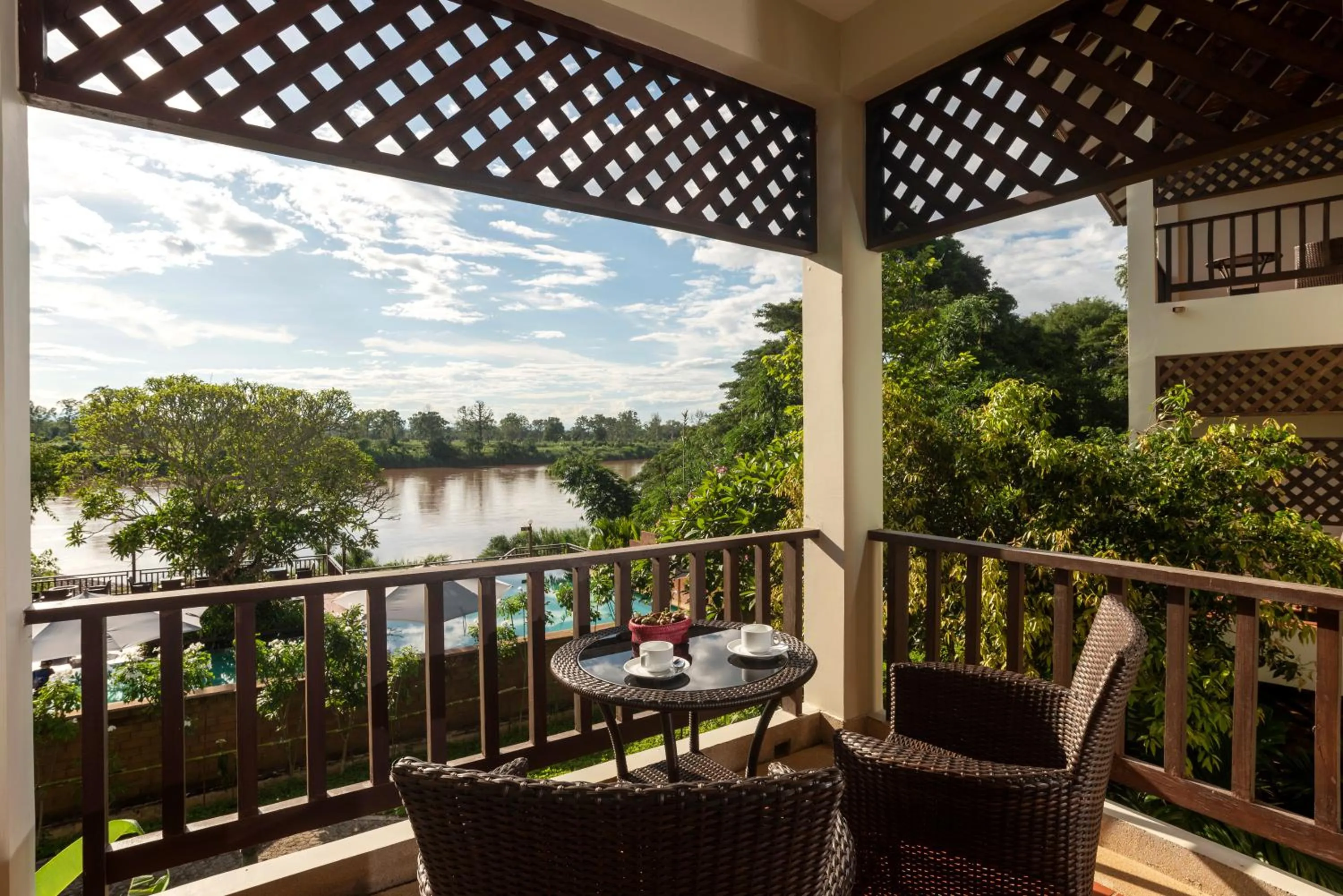 King Room with Balcony in Bansaeo Garden and Resort