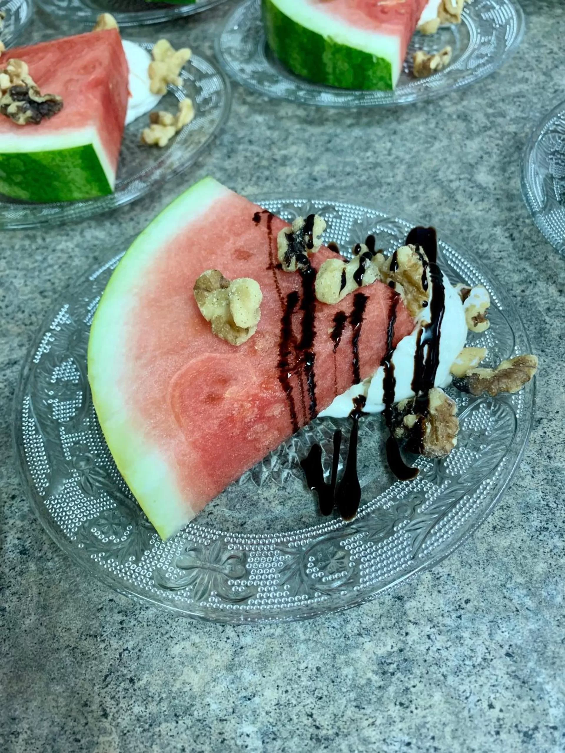 Breakfast in Buttonwood Inn on Mount Surprise