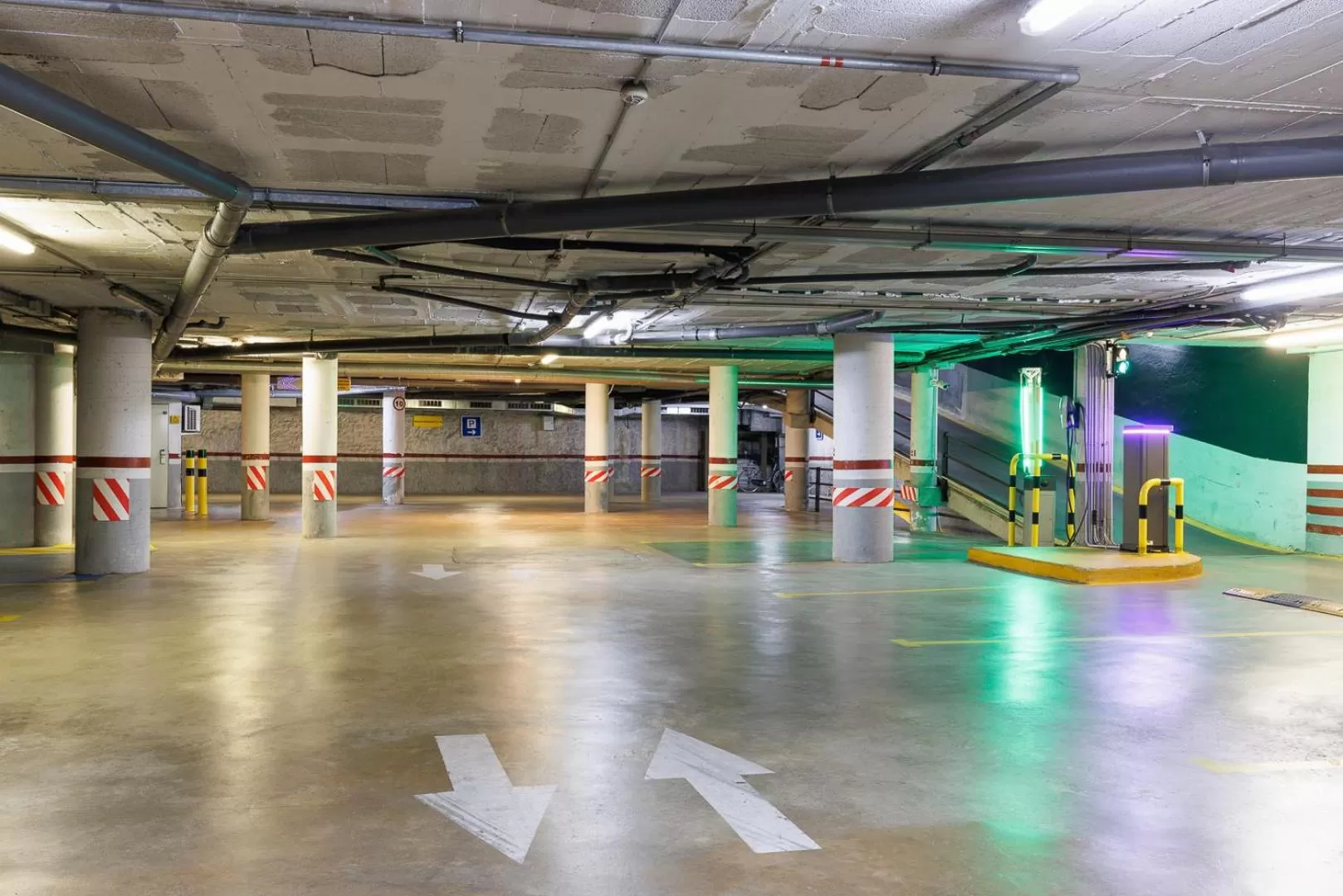 Parking in Hotel Ronda Lesseps