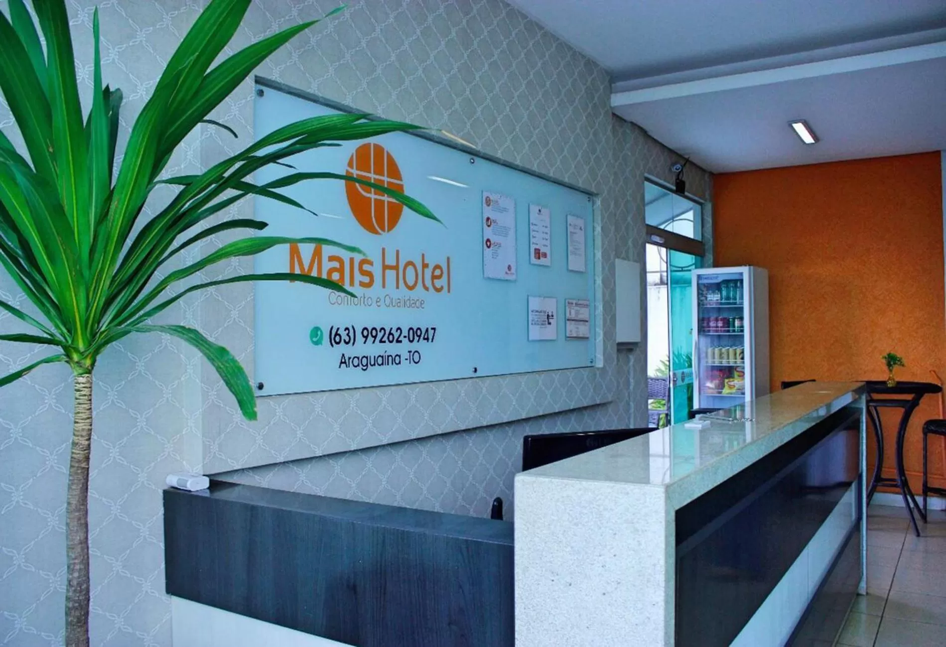 Lobby or reception in Mais Hotel