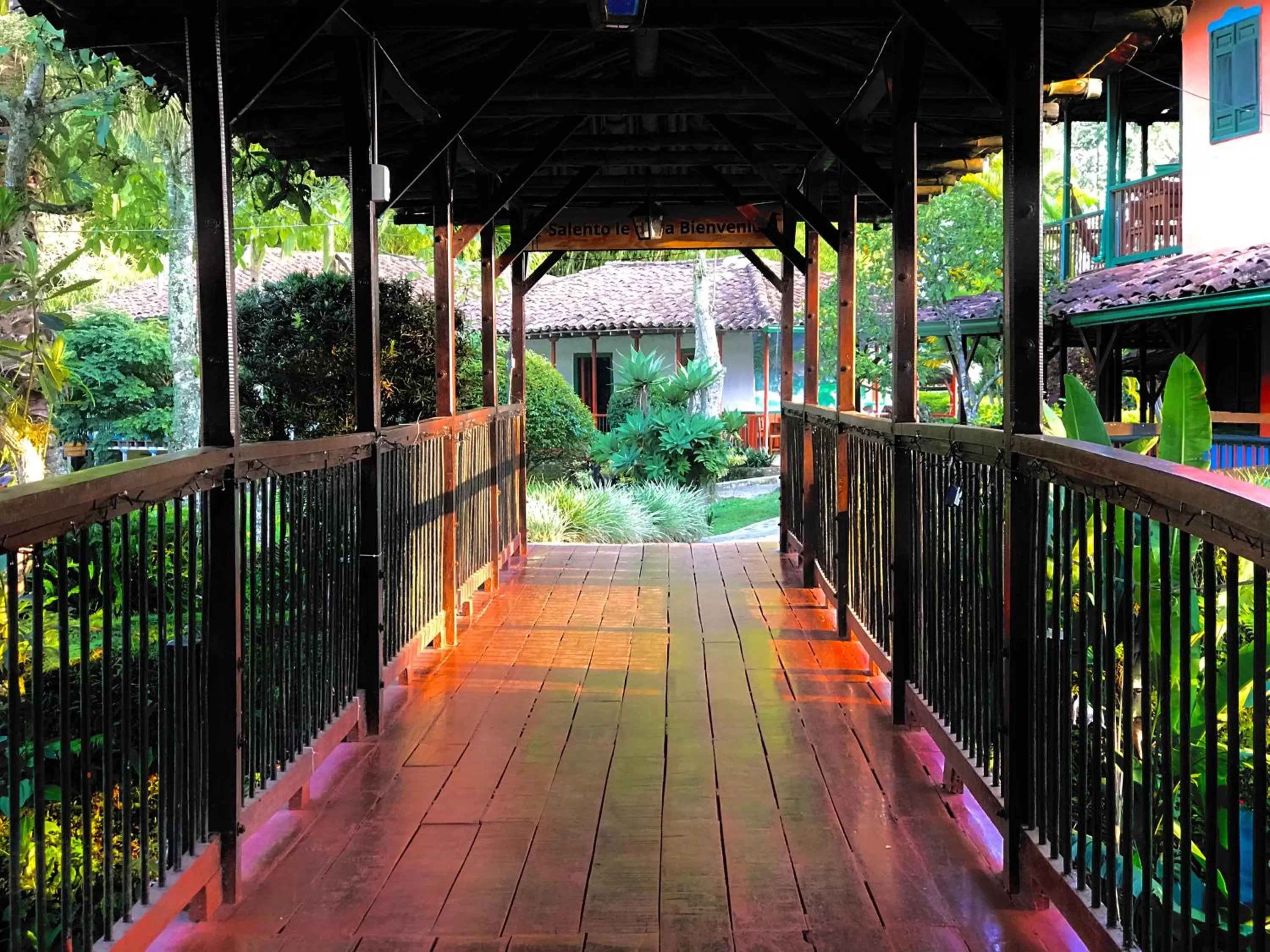 Garden in El Edén Country hotel y Club Residencial
