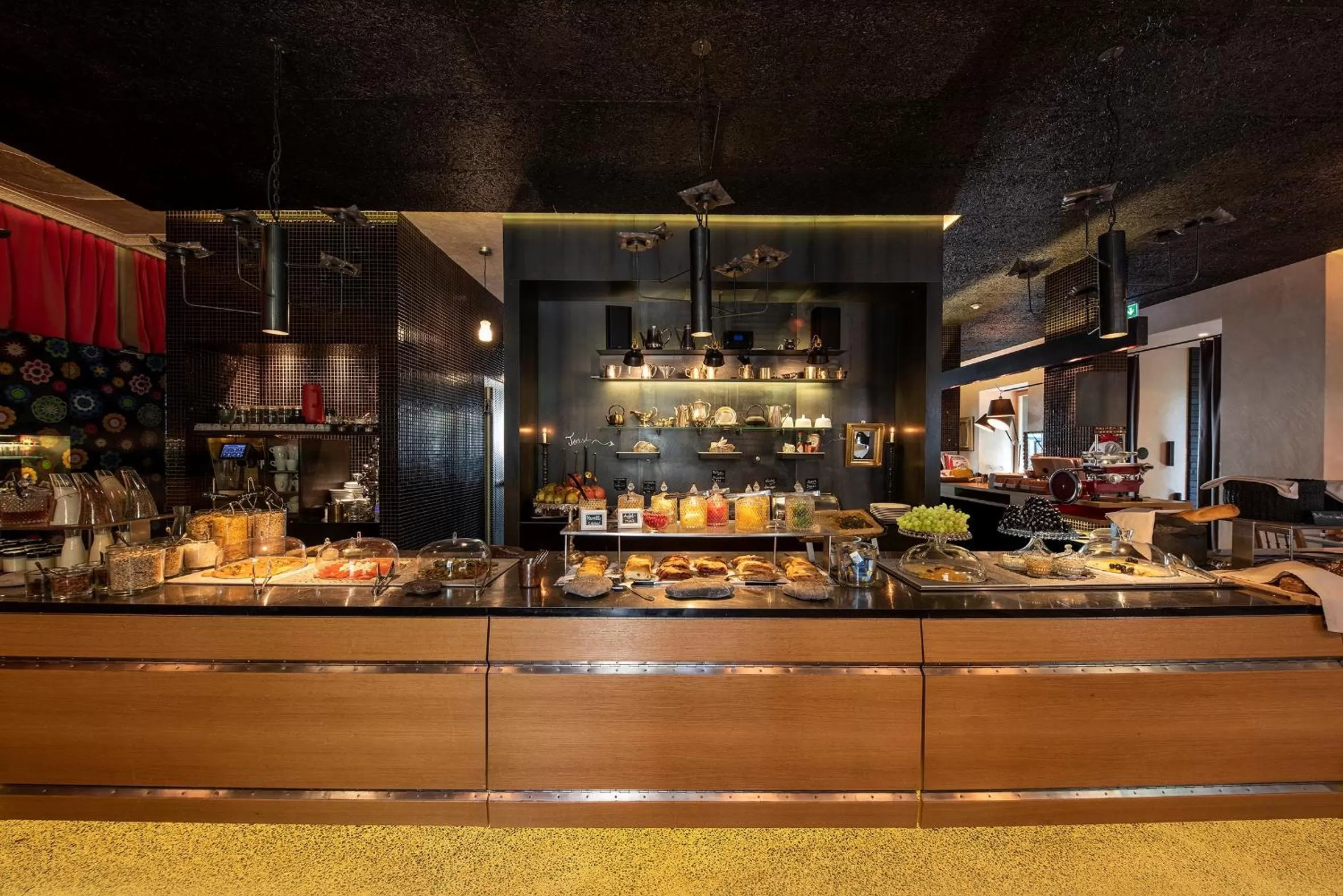 Food and drinks in Nala Individuellhotel