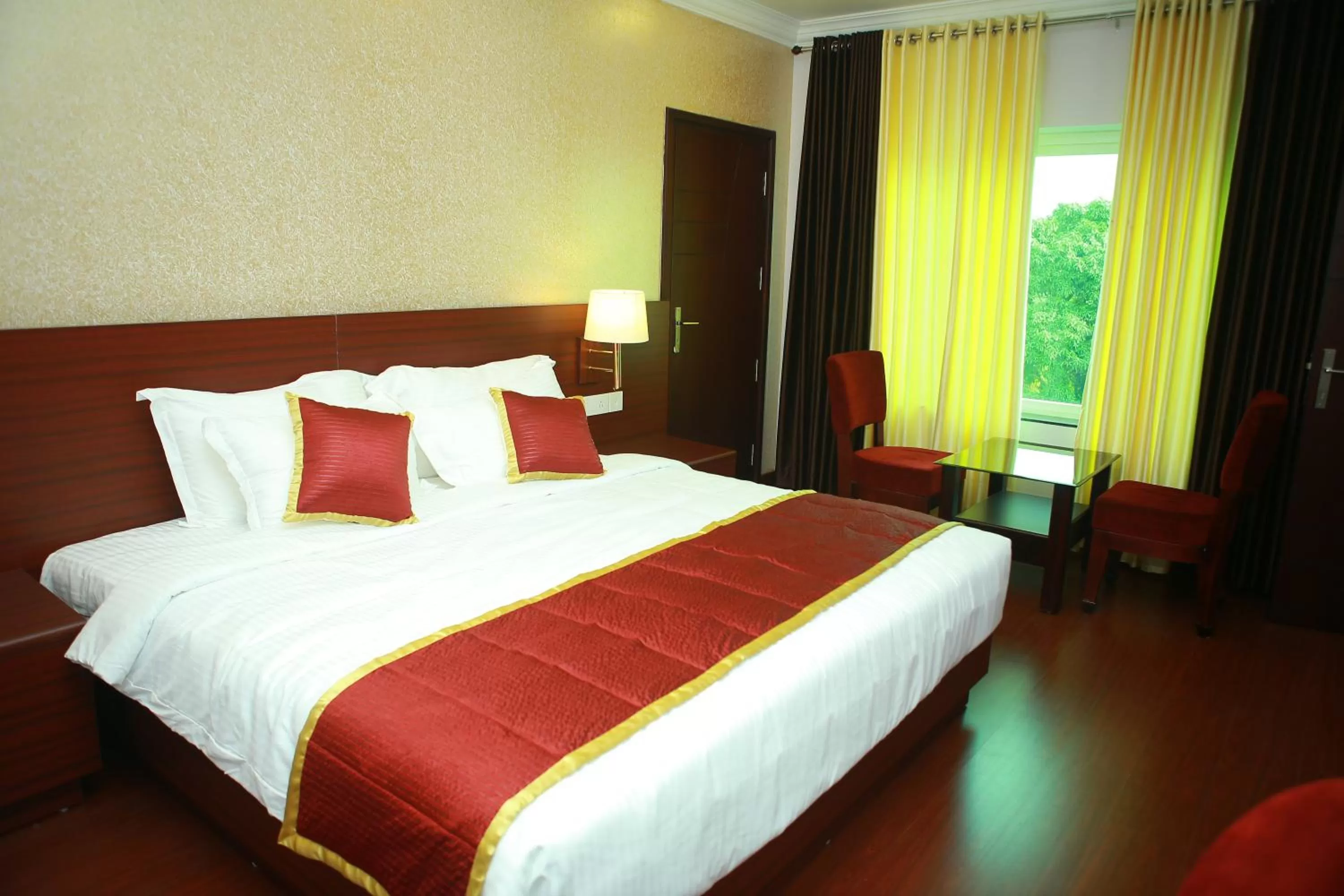 Bed in Seashore Residency