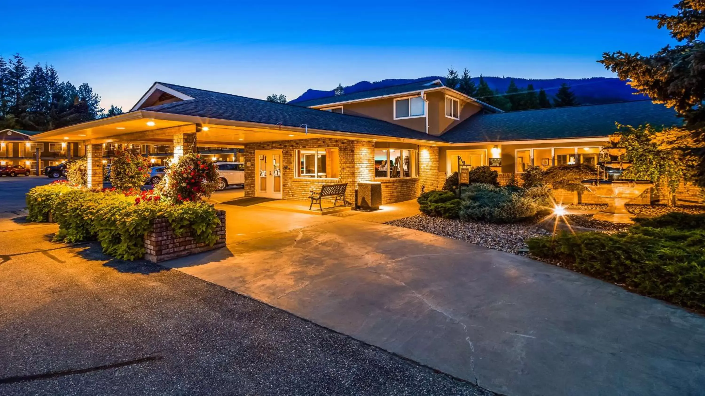 Best Western Sicamous Inn Best Western Sicamous Inn