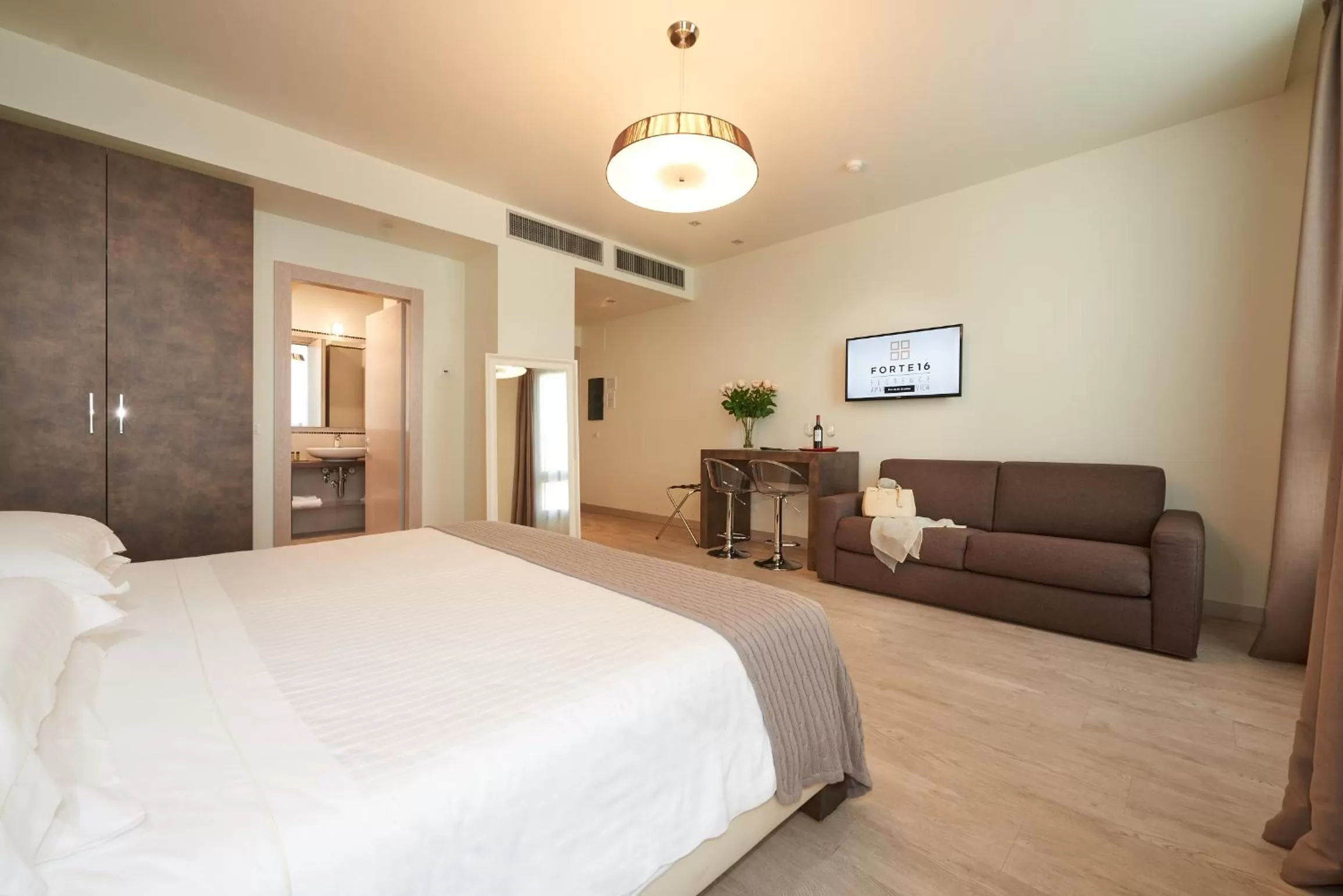 Junior Suite with Kitchen & Pool Access  in Forte16 View & SPA