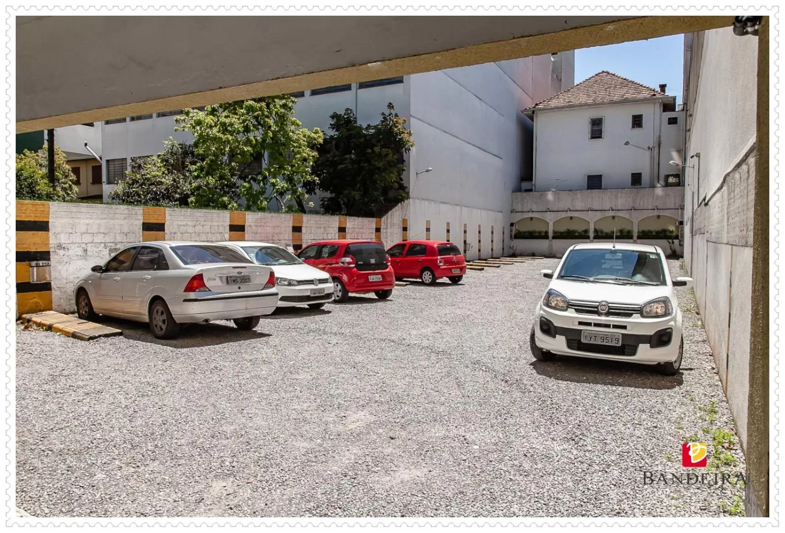Off site, Property Building in Bandeira Hotel