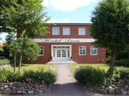 Facade/entrance, Property Building in Akzent Hotel Dorn