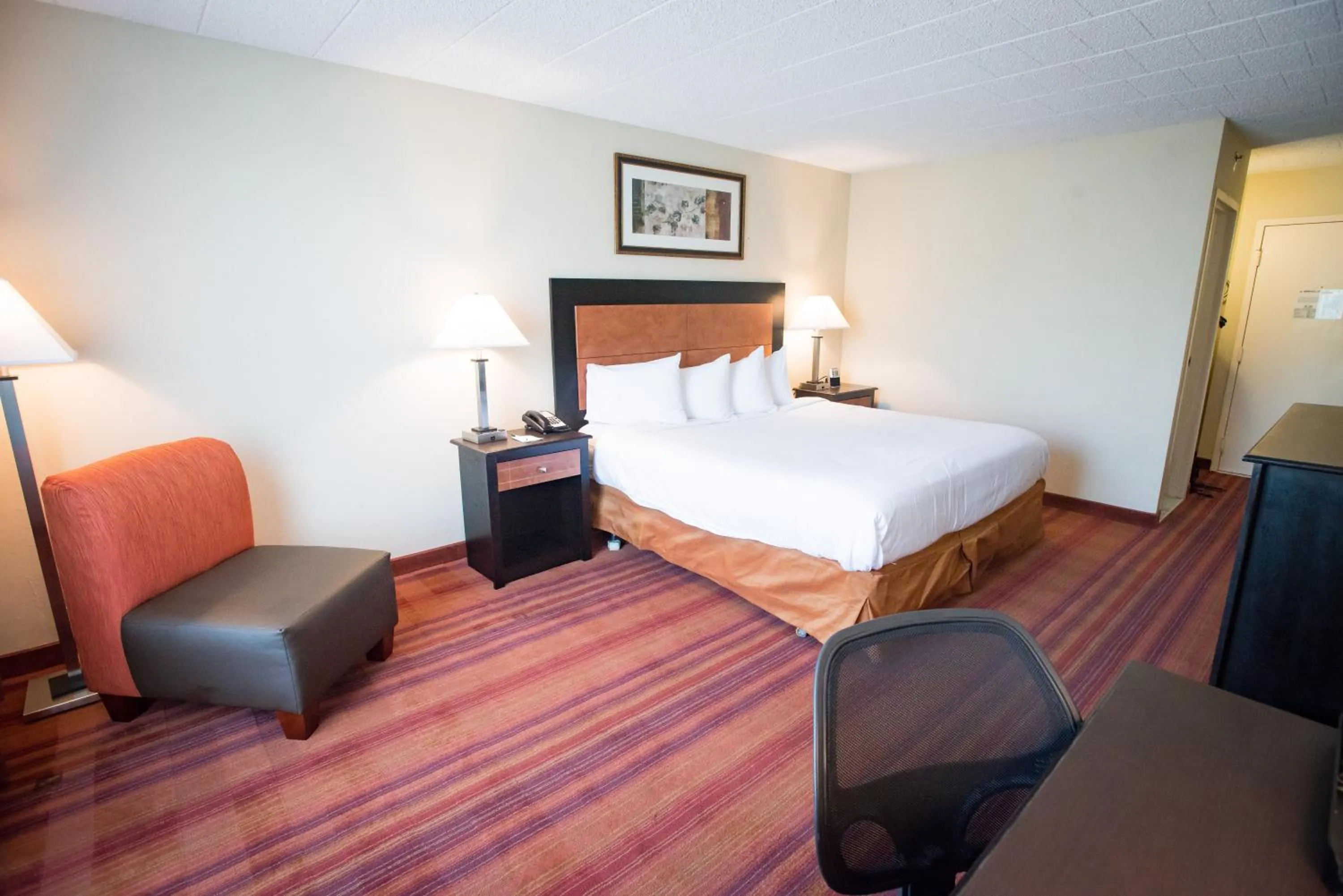 Bed in Exton Hotel and Conference Center