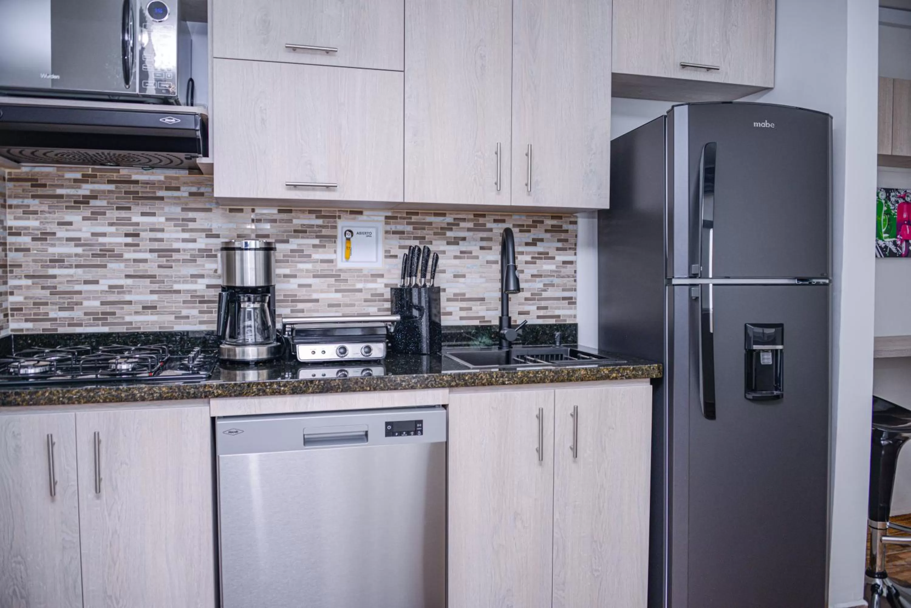 Kitchen or kitchenette, Kitchen/Kitchenette in Miracle