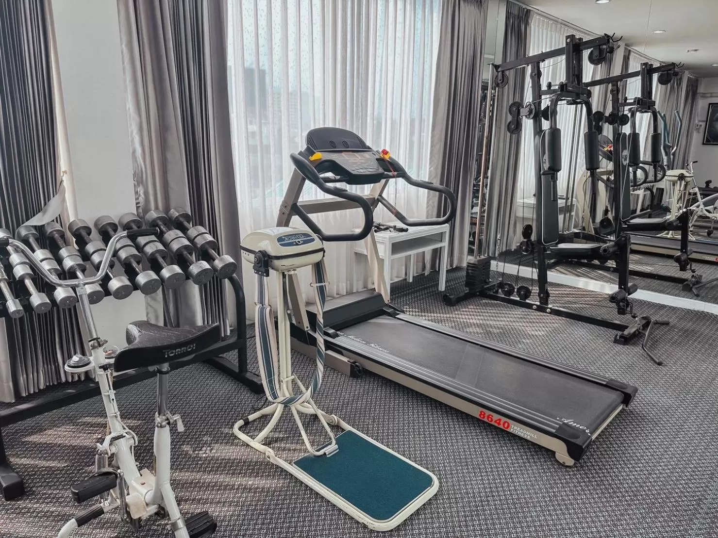 Fitness centre/facilities in Hotel De Khuvieng