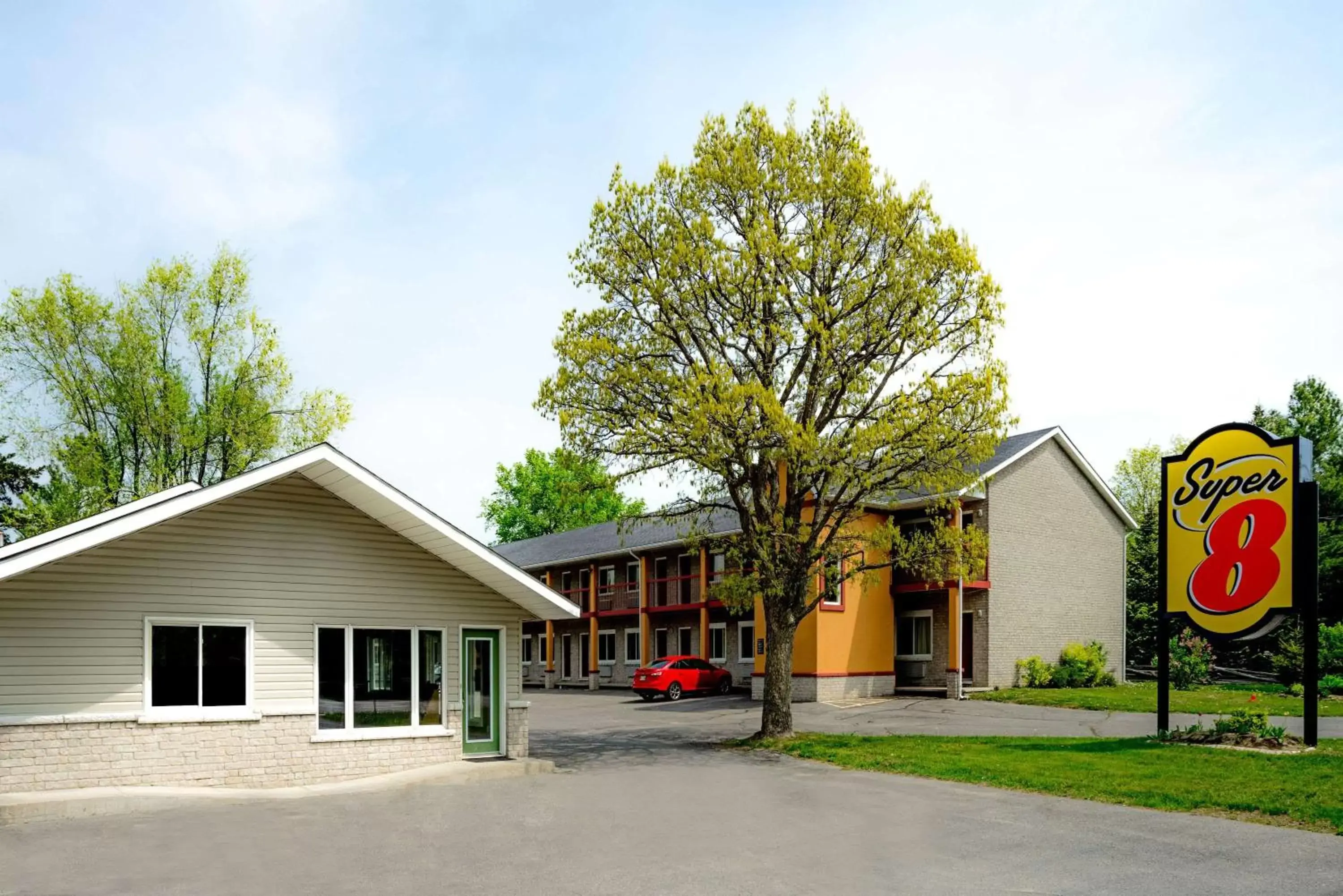 Super 8 by Wyndham Kingston Super 8 by Wyndham Kingston