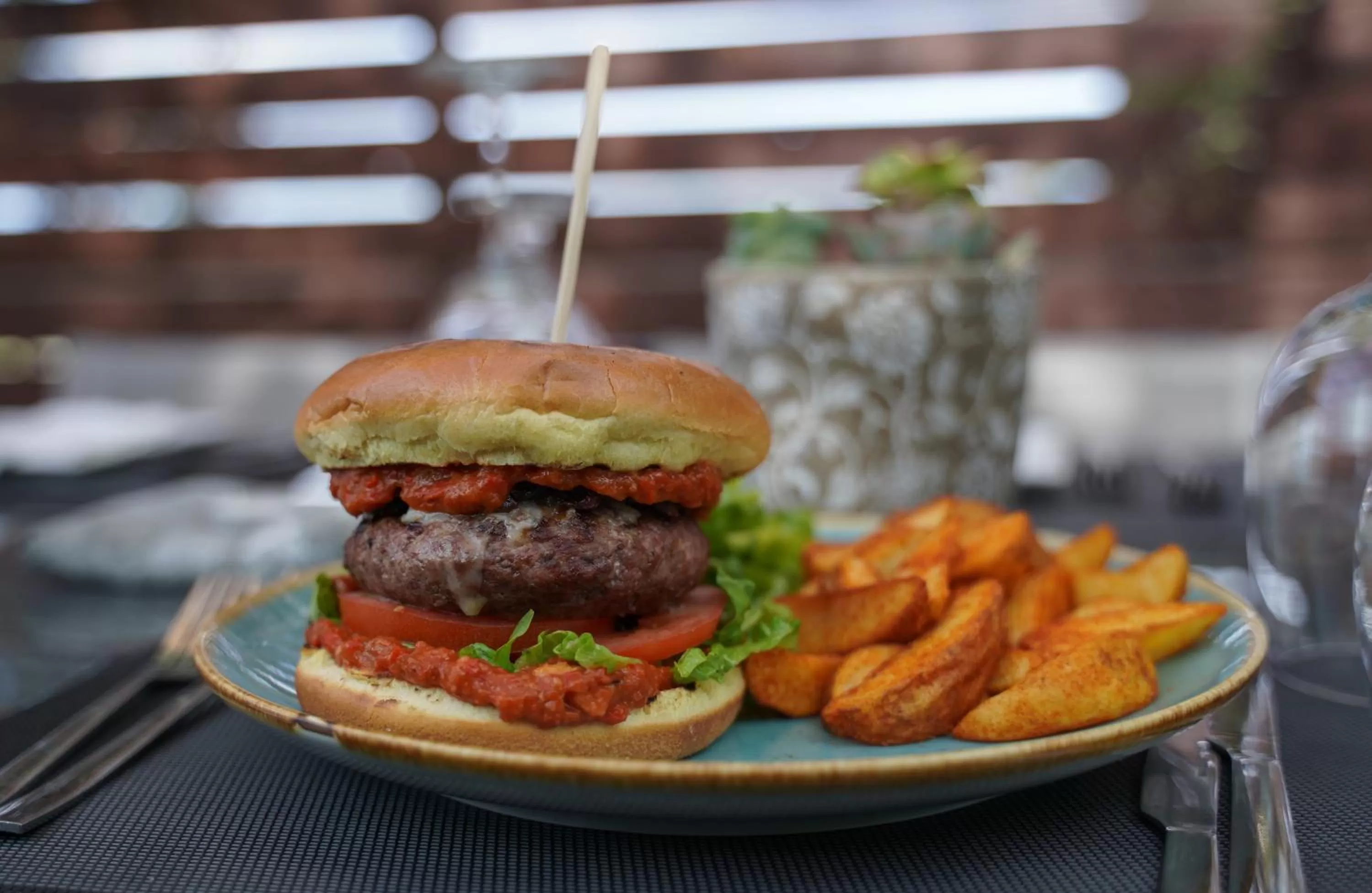 Restaurant/places to eat in Pantelidis Hotel & Spa