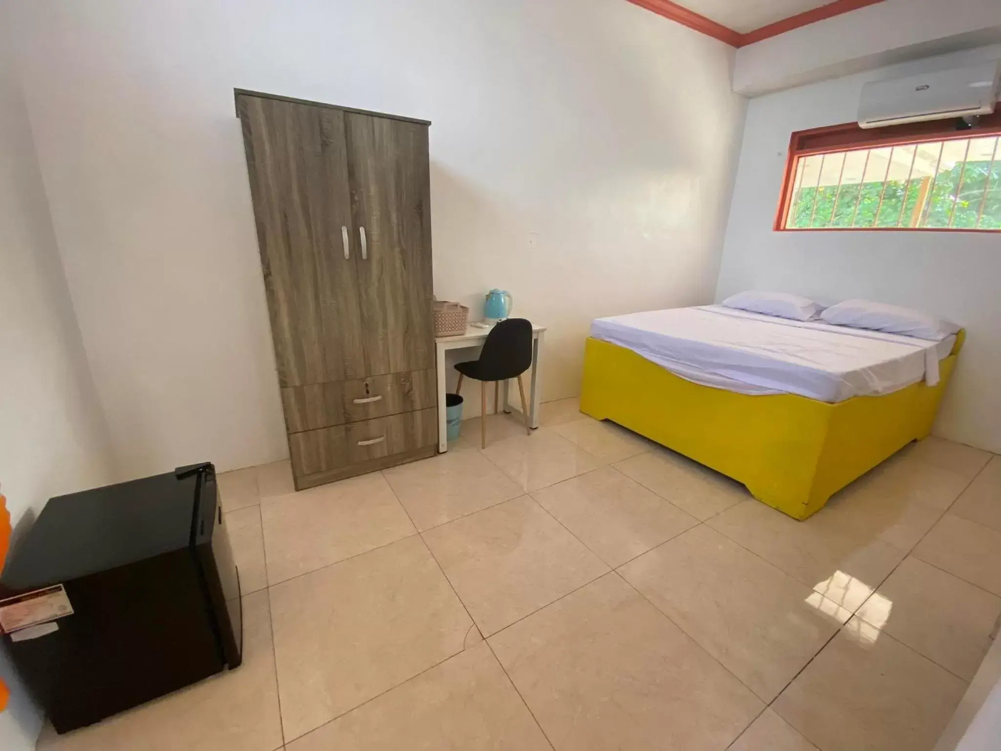 Double Room with Private Bathroom in Scott's Seaview Resort Double Room with Private Bathroom in Scott's Seaview Resort