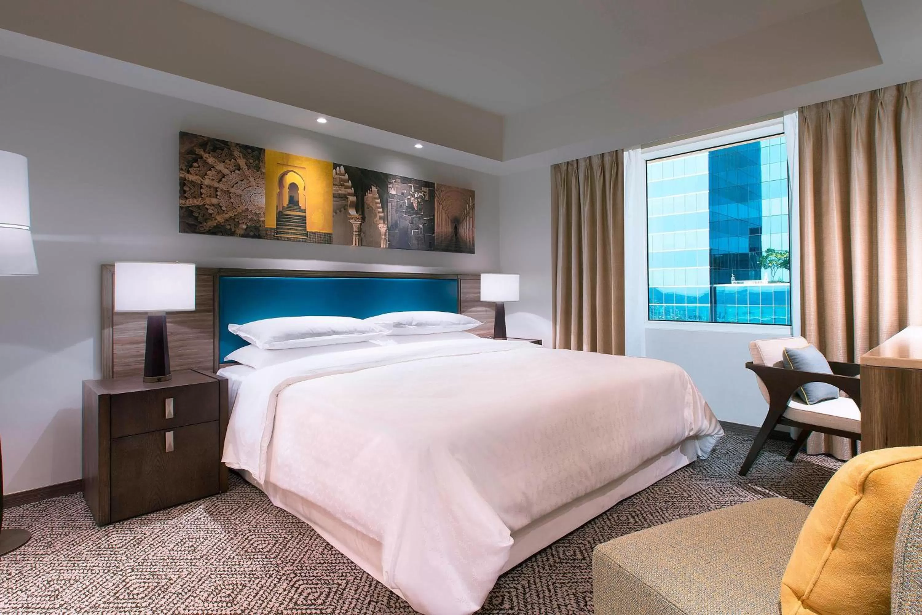 Bedroom, Bed in Sheraton Hyderabad Hotel