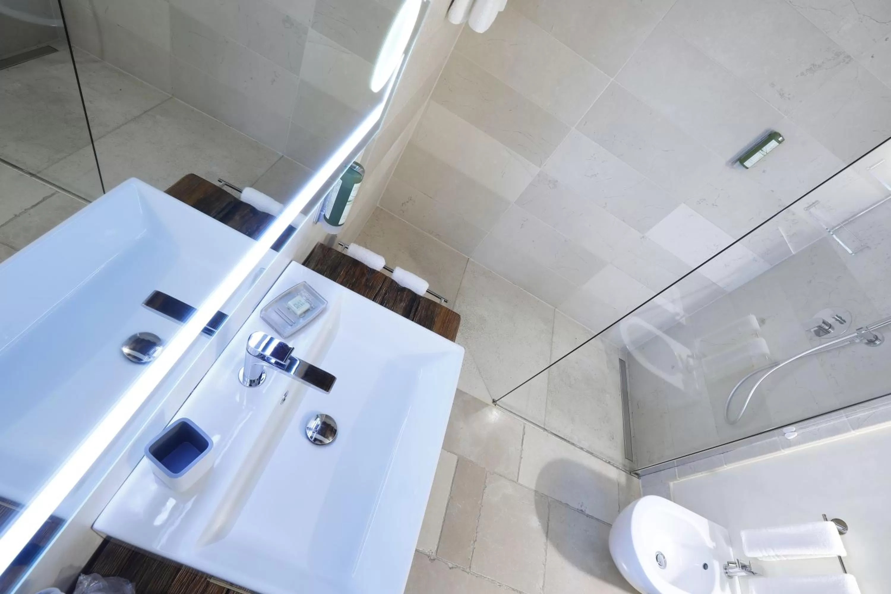 Shower in Hotel Antica Abbazia