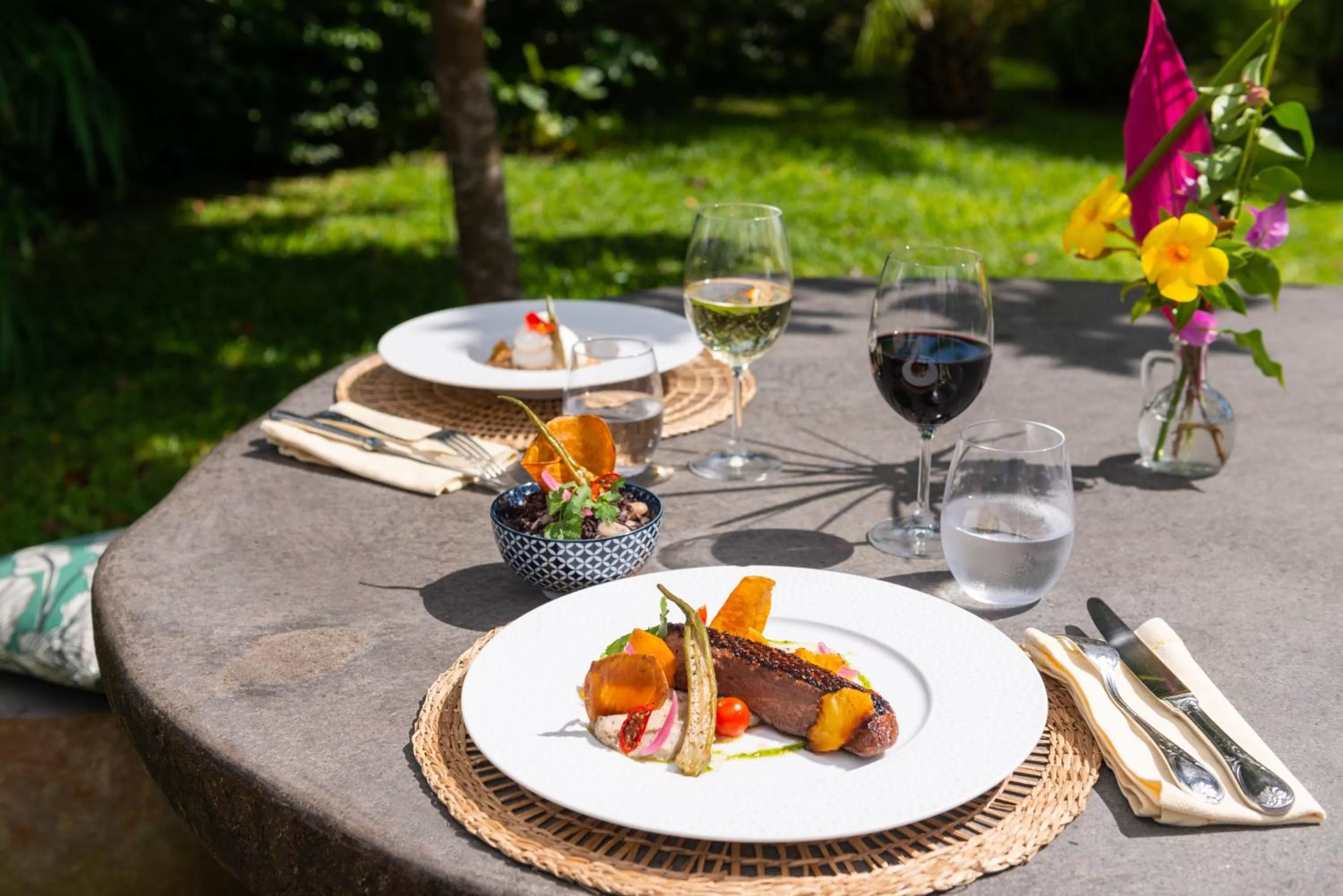 Restaurant/places to eat in Habitation Saint Charles - Hôtel de Charme & Spa