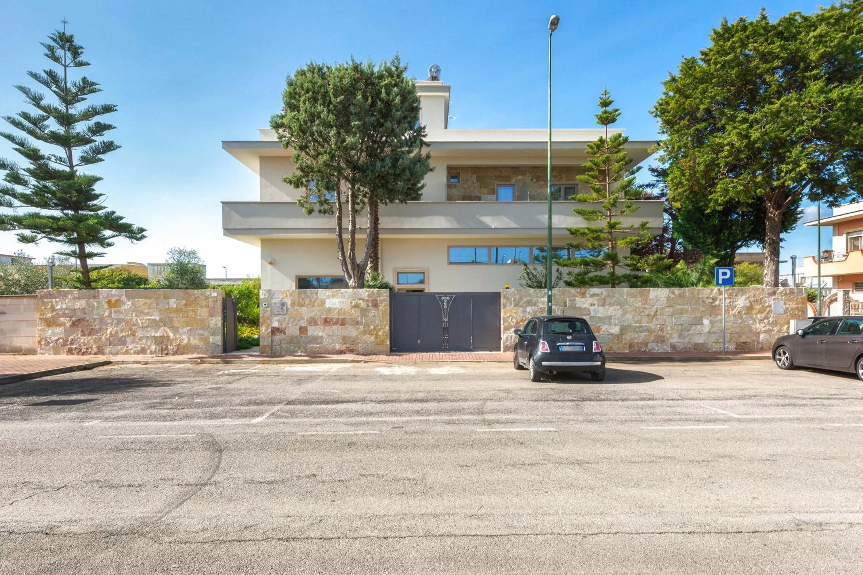 Property building in B&B Le Radici del Salento Luxury Rooms