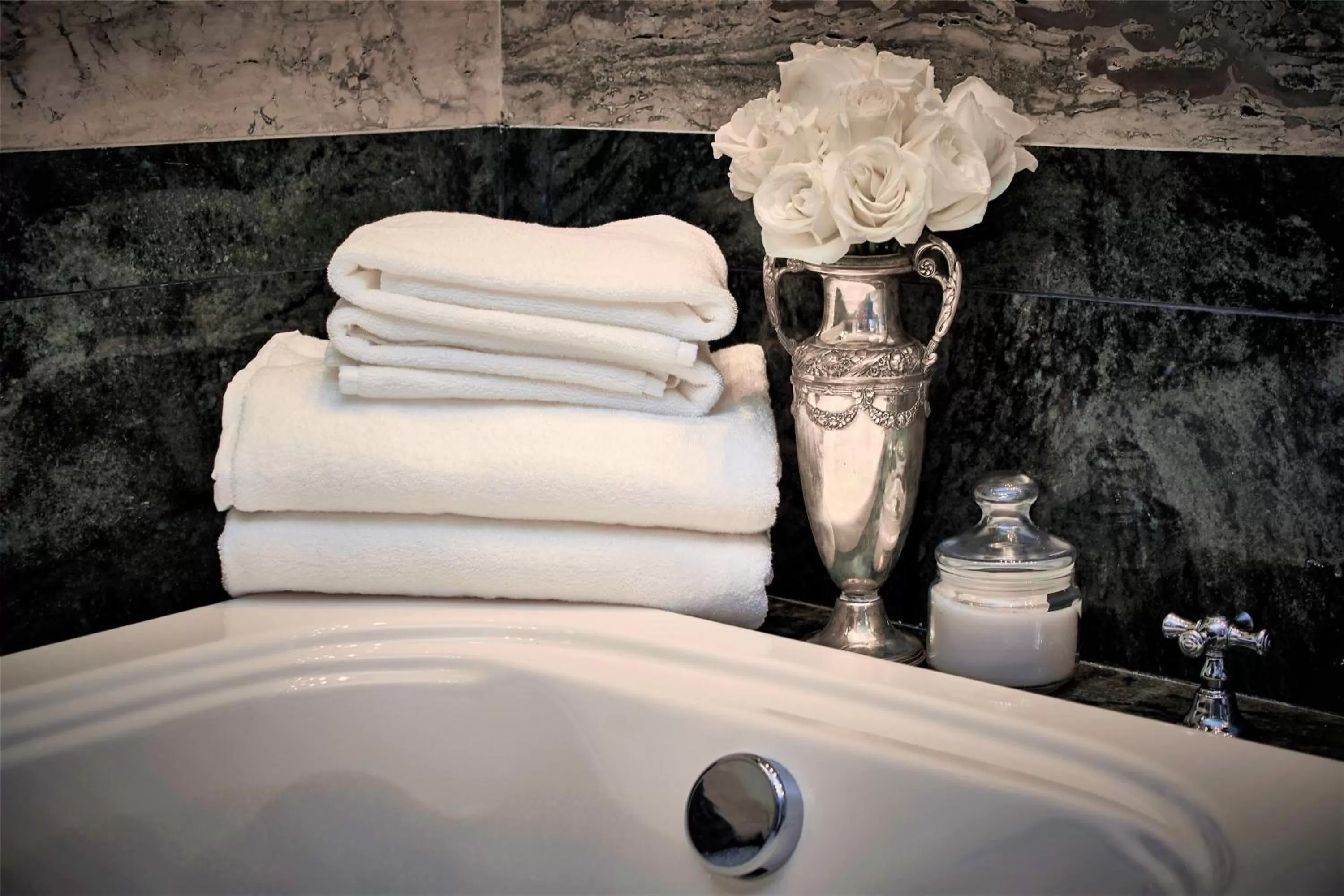 Bathroom in Nino Hotel Boutique