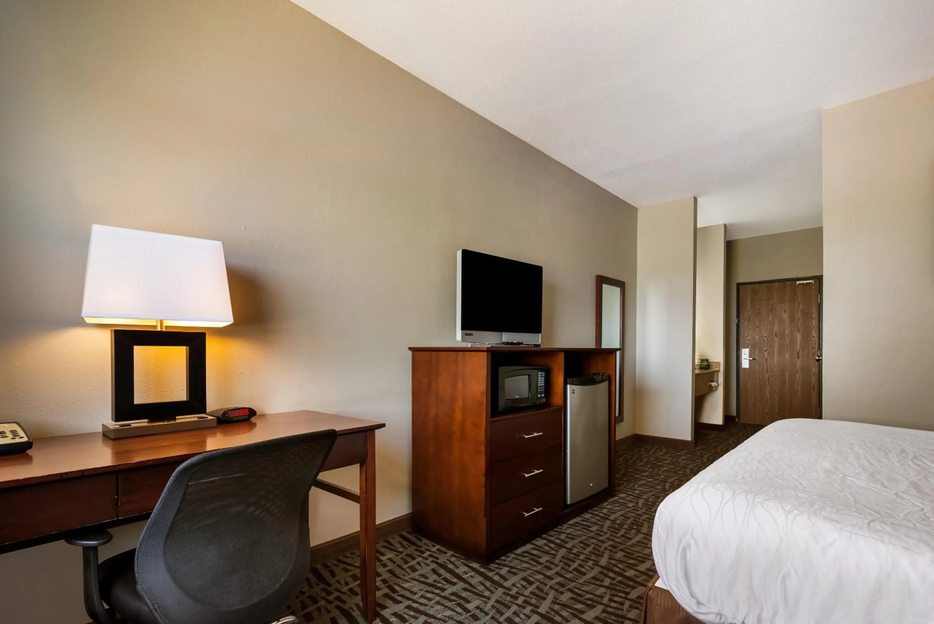 Bed in SureStay Plus Hotel by Best Western Topeka