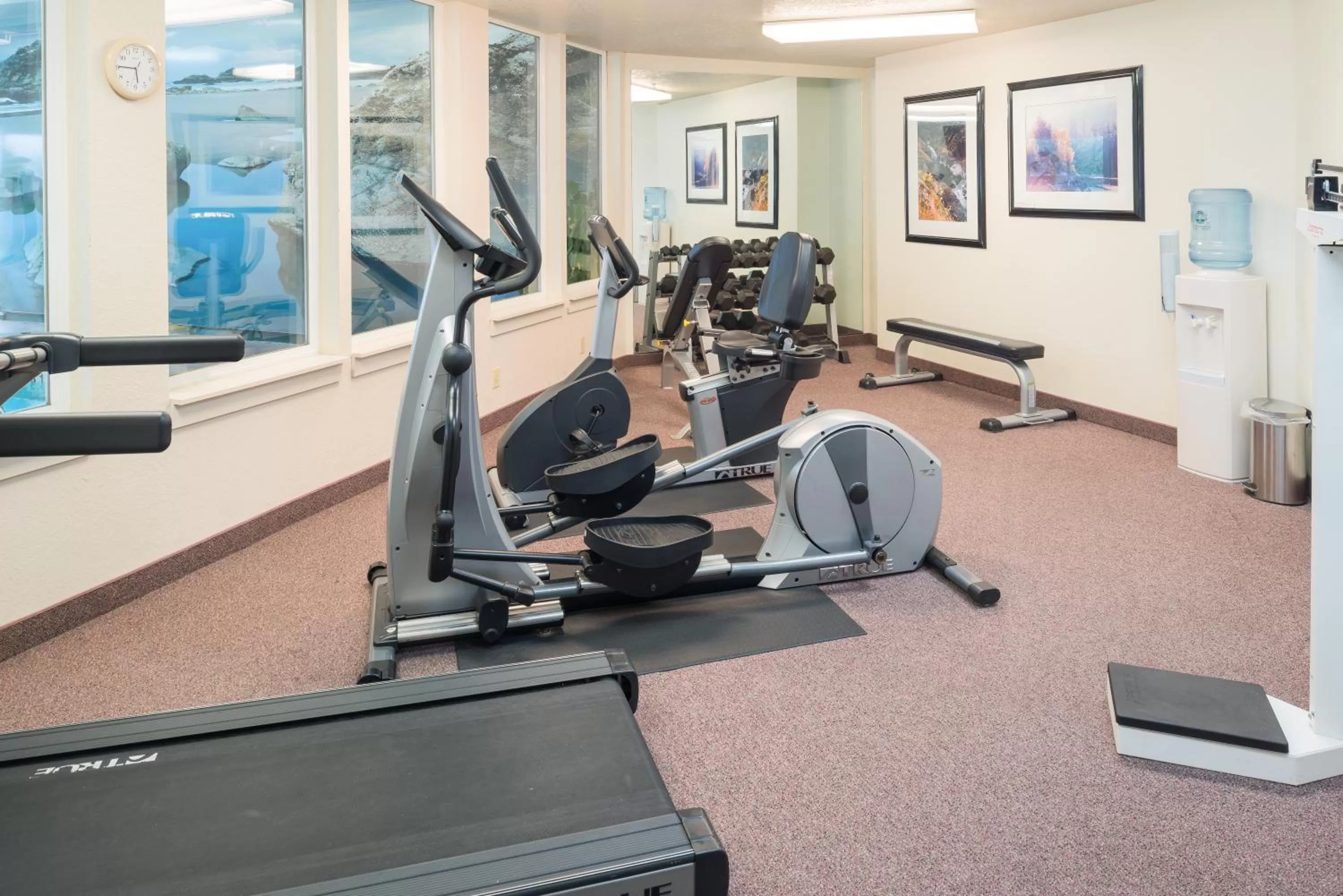 Spa and wellness centre/facilities in Holiday Inn Express Hotel & Suites Arcata/Eureka-Airport Area by IHG