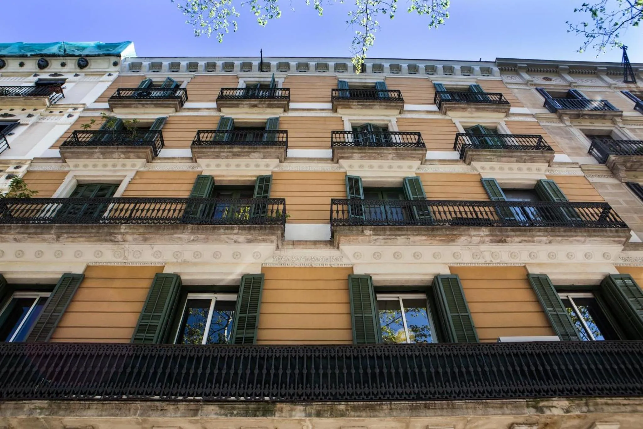 Facade/entrance in Born Barcelona Hostel