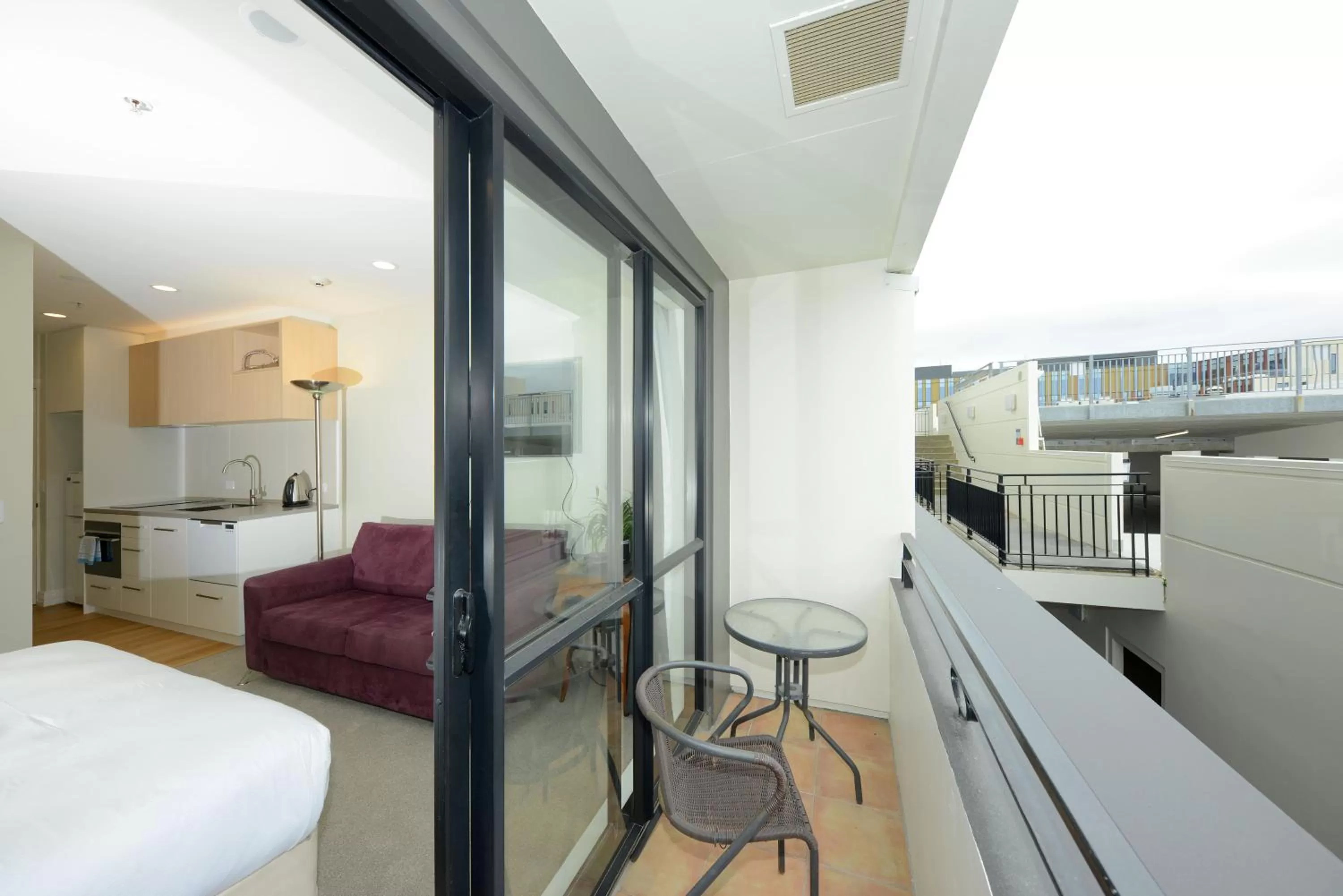 Balcony/Terrace, Bed in West Fitzroy Apartments