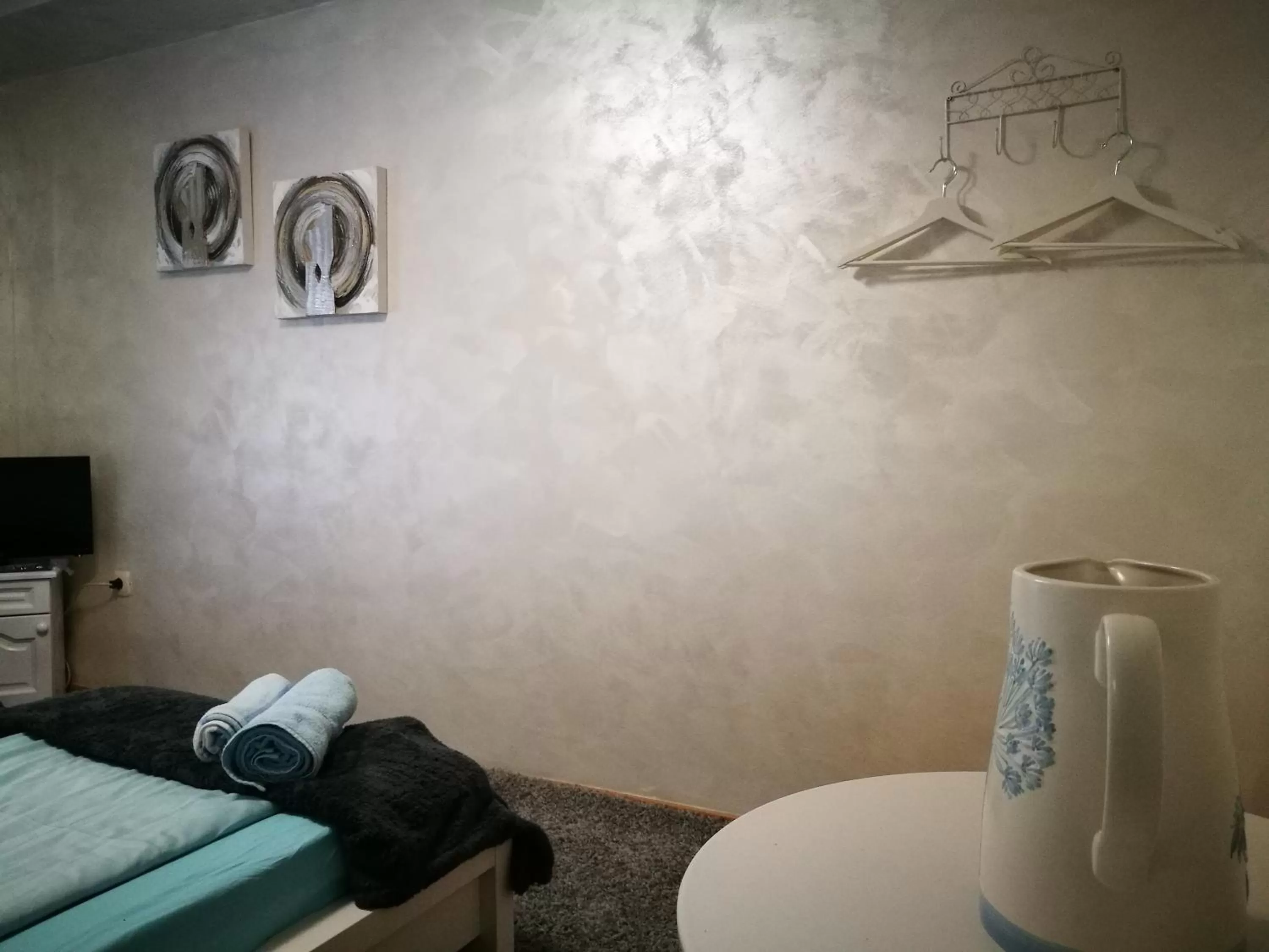 Photo of the whole room in Hotel Paradise