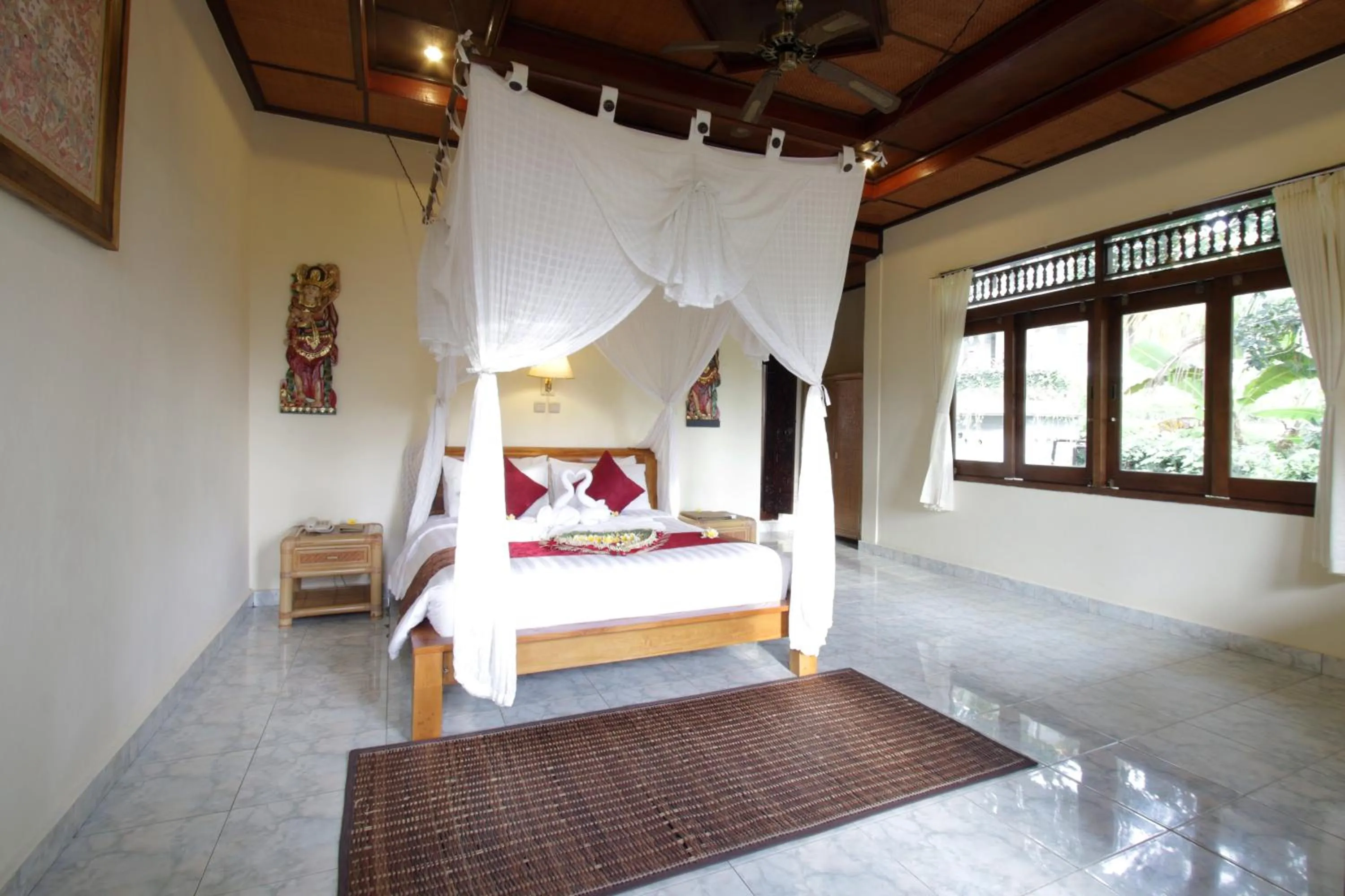 Photo of the whole room, Bed in Nick's Hidden Cottages by Mahaputra